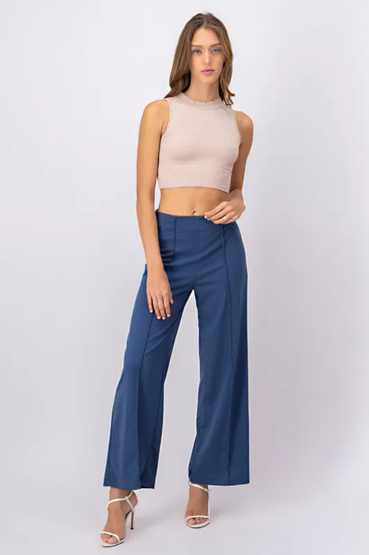 Pantalón Amplio Costura Frontal sold by Shasa