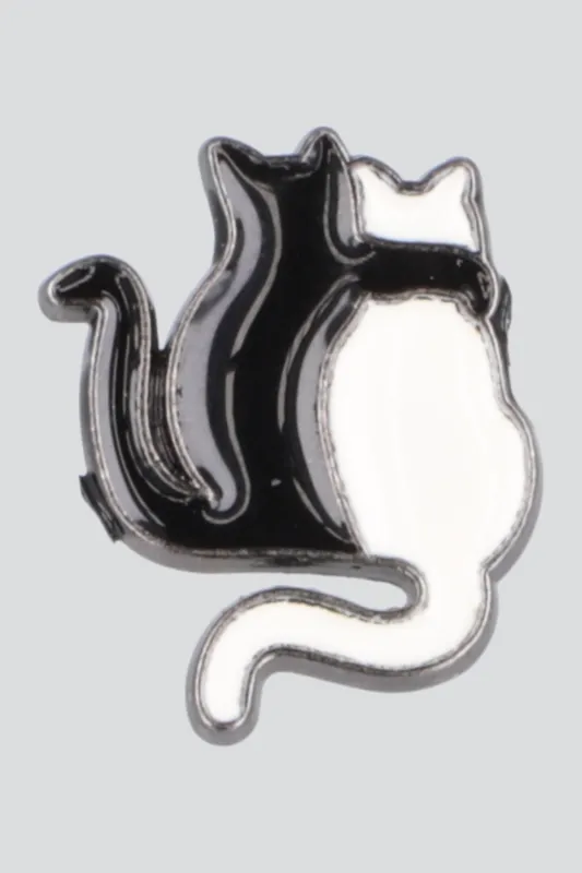 Pin gatitos ying y yang sold by Shasa