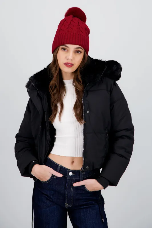 Gorro tejido tenzado sold by Shasa