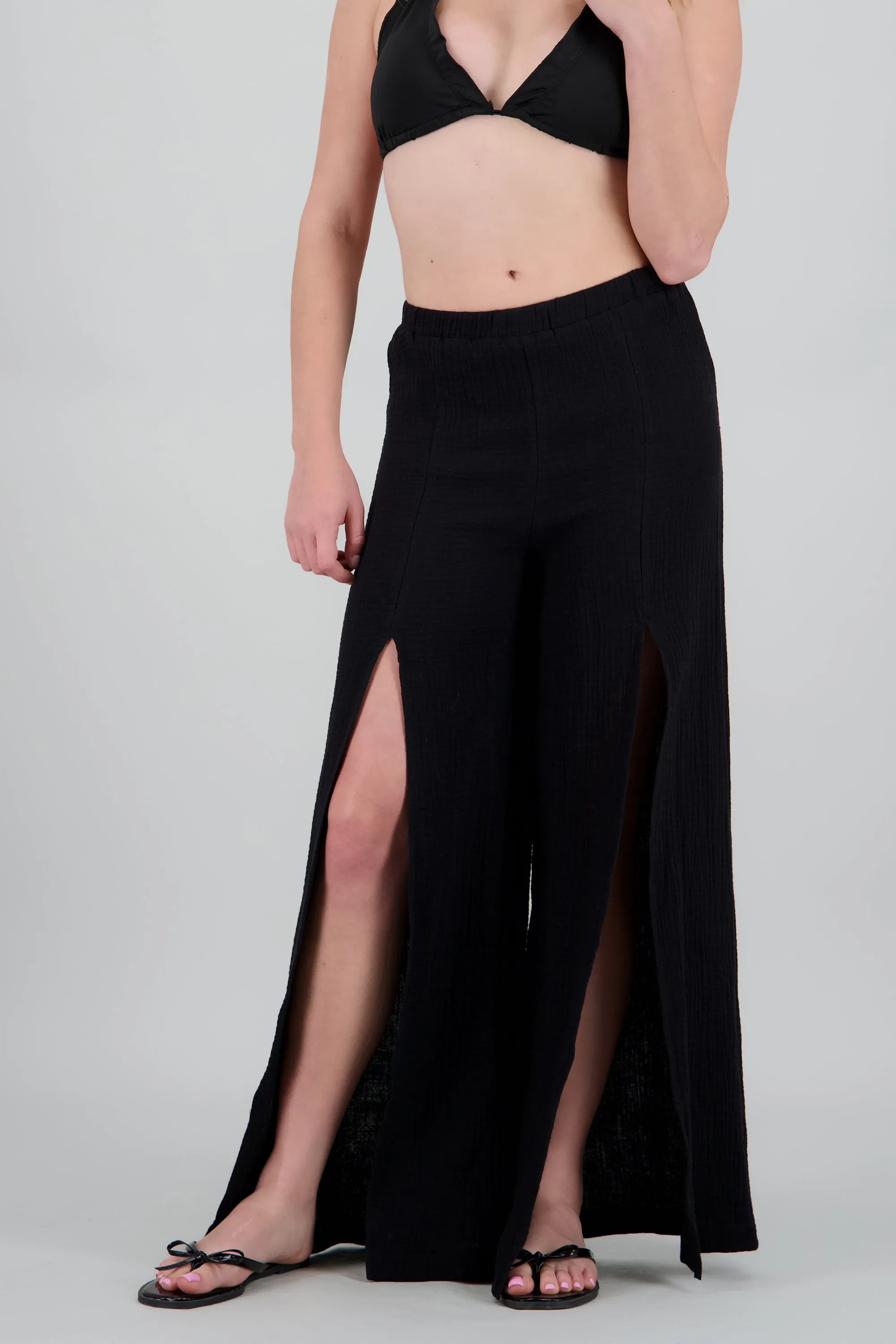 Pantalon ligero aberturas frontales sold by Shasa product image thumbnail 4