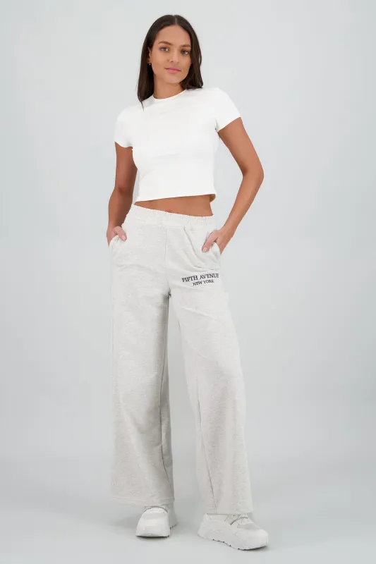 Pants estampado nueva york sold by Shasa