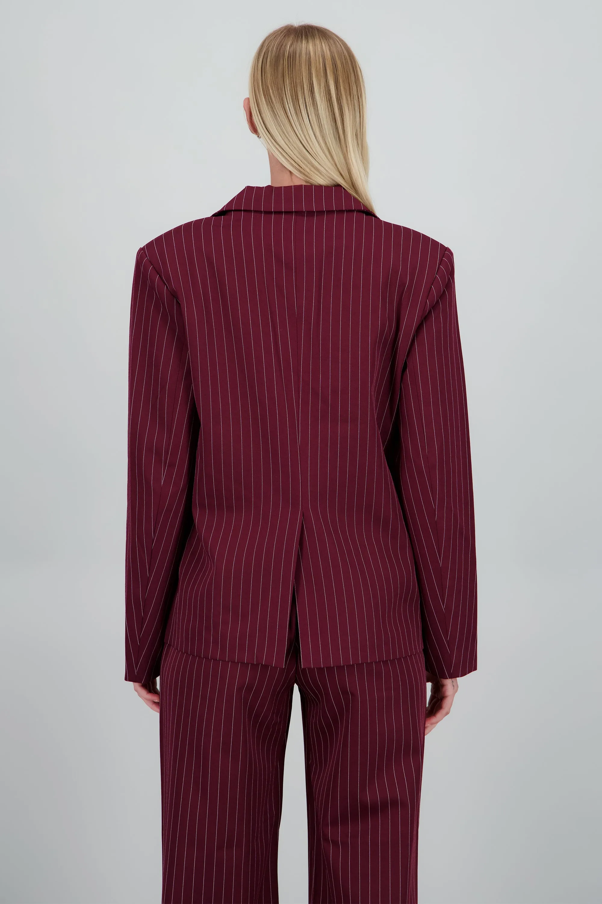 Blazer oversized de rayas sold by Shasa product image thumbnail 4