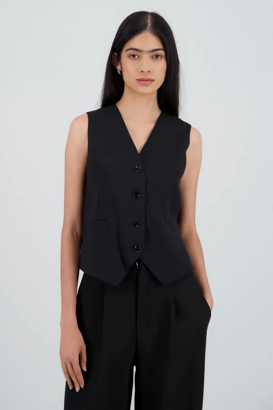 Chaleco corto escote V sold by Shasa