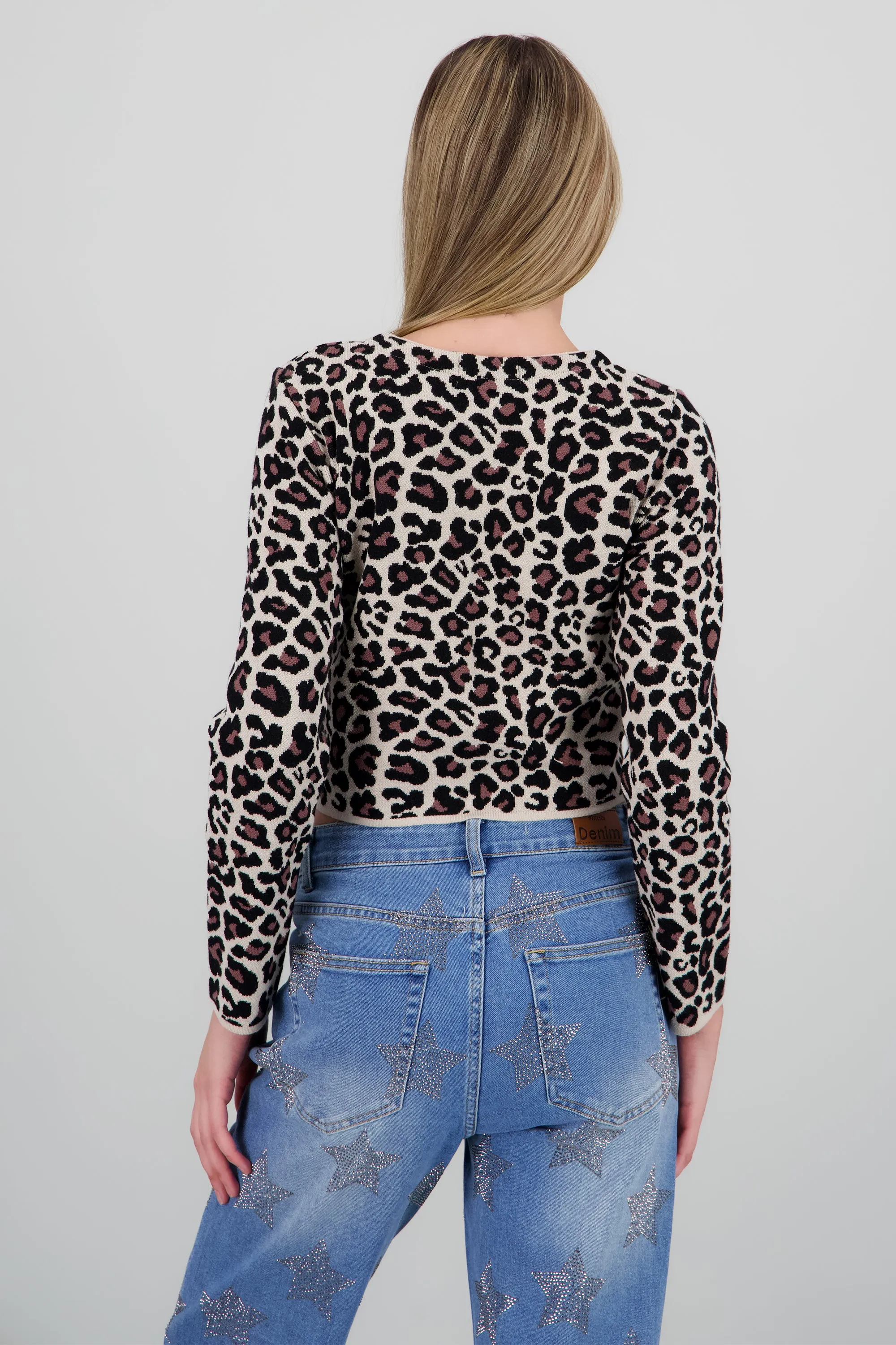 Cardigan crop animal print sold by Shasa product image thumbnail 4