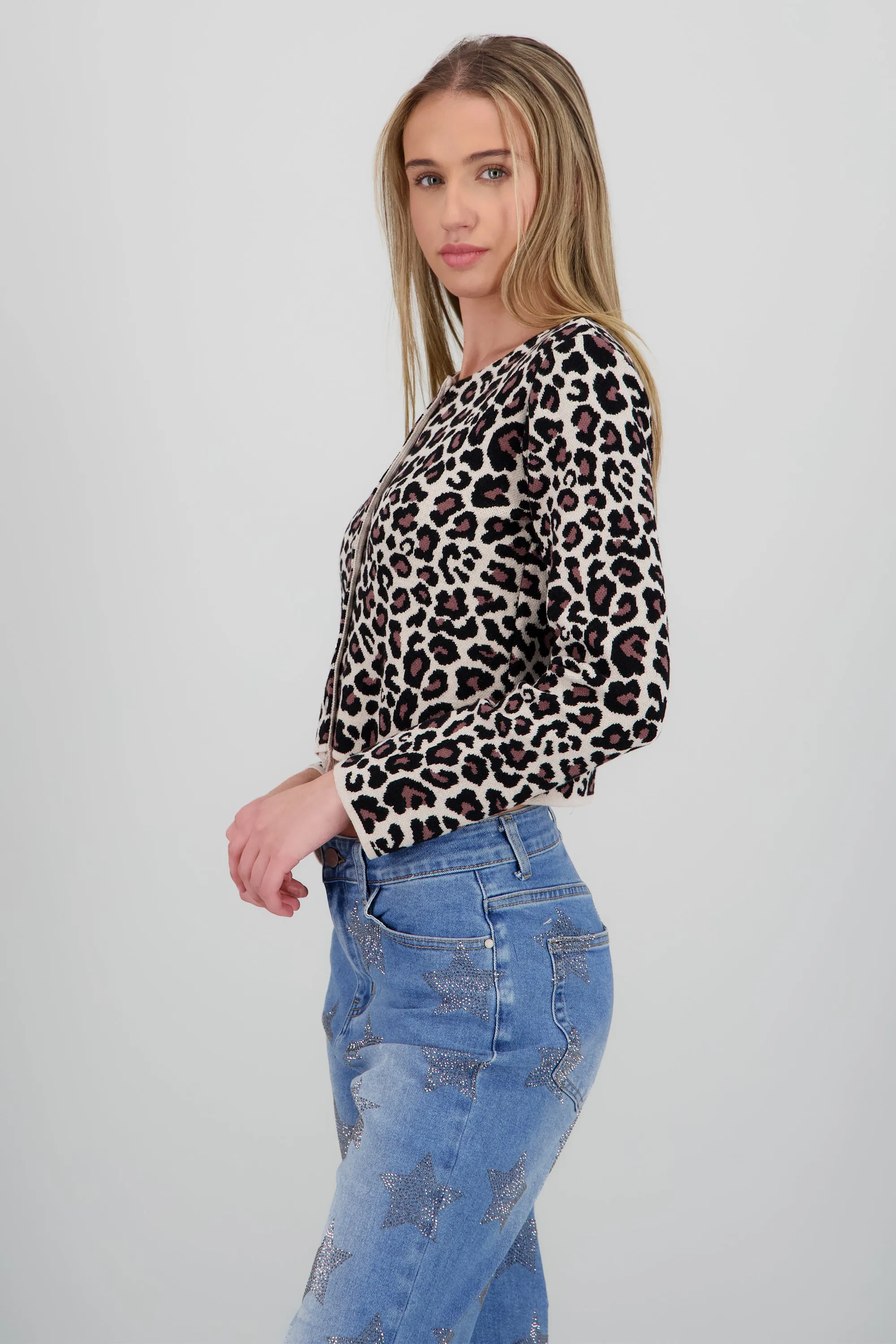 Cardigan crop animal print sold by Shasa product image thumbnail 3