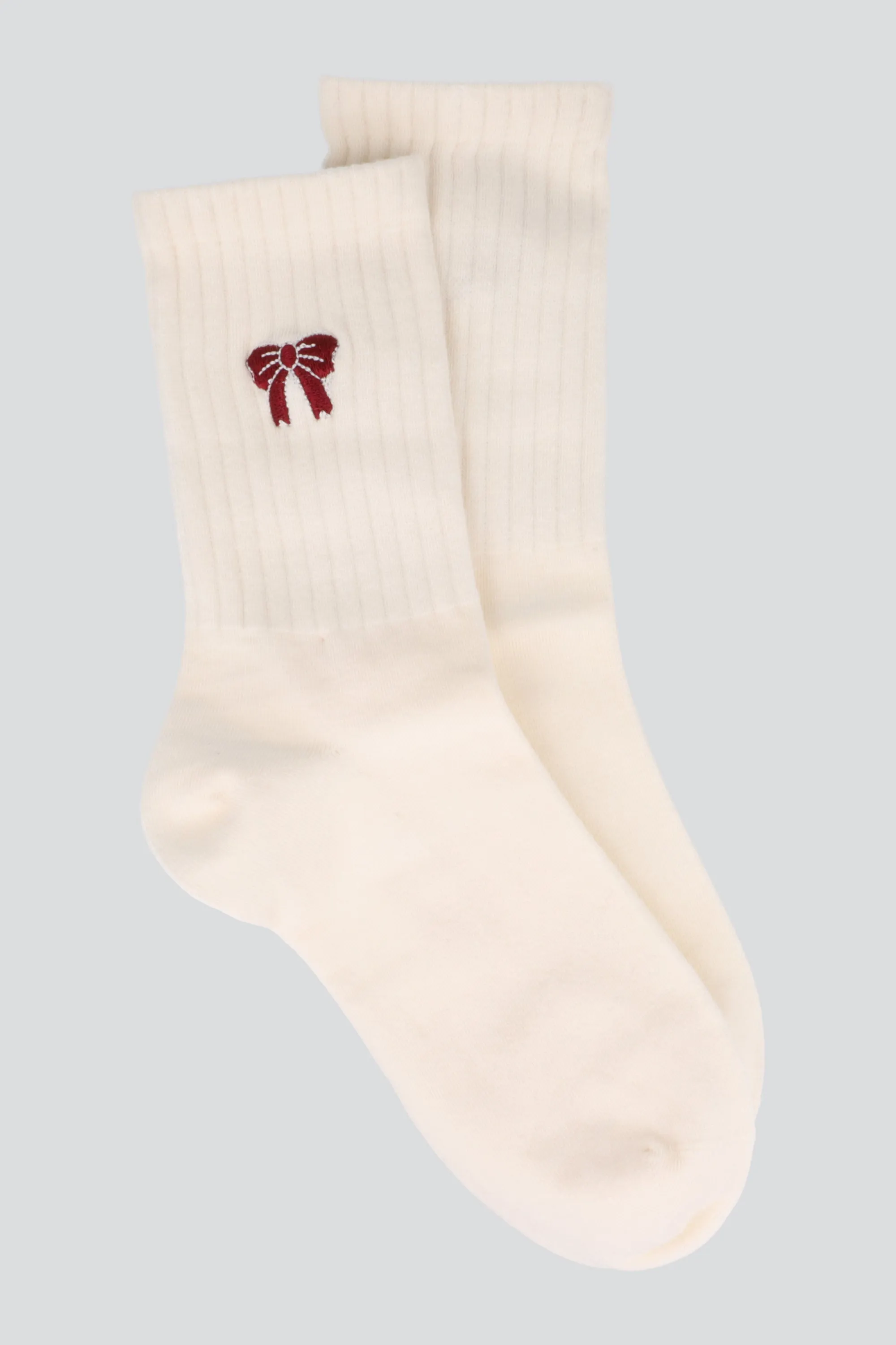 Calcetin moño bordado sold by Shasa