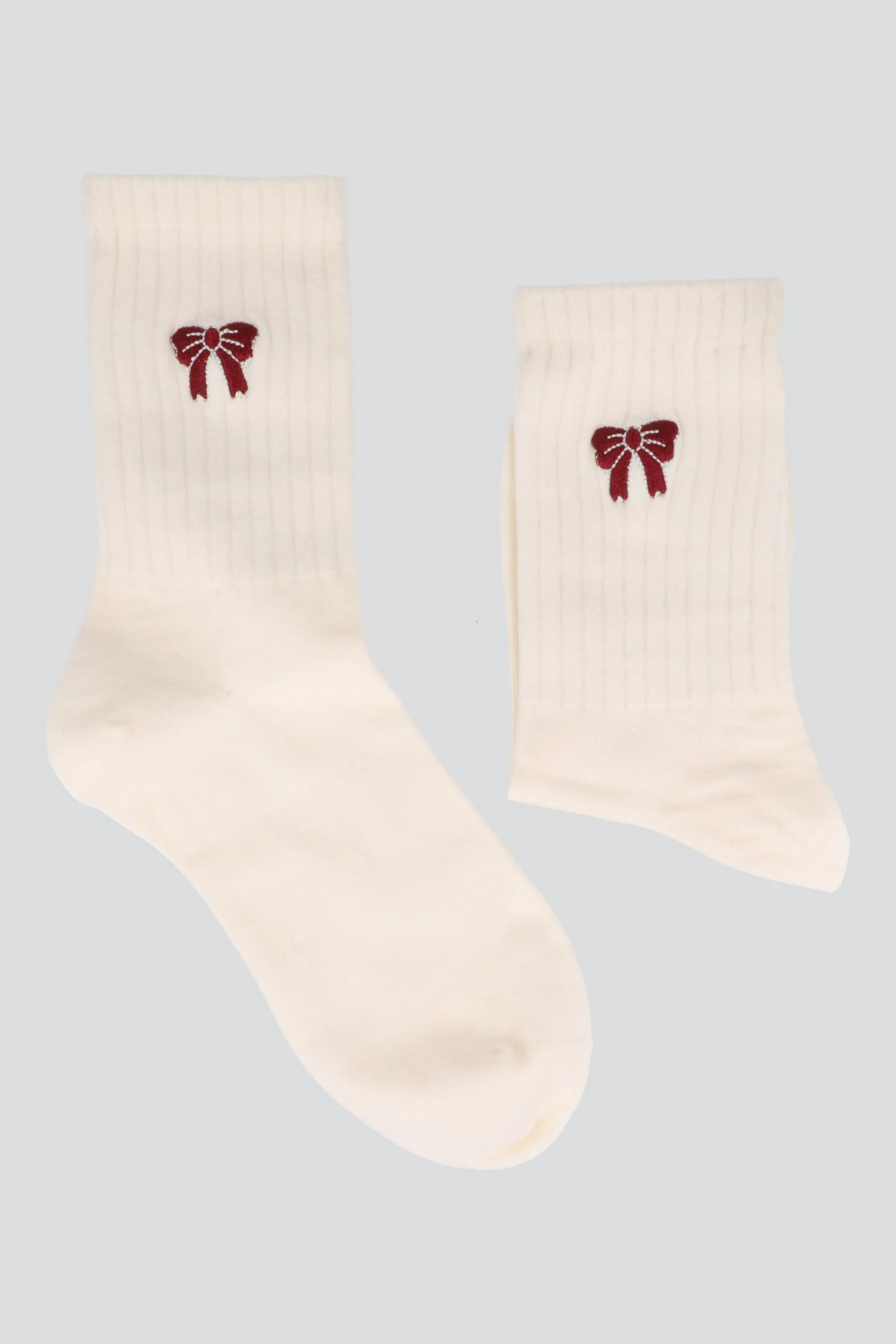 Calcetin moño bordado sold by Shasa product image thumbnail 2