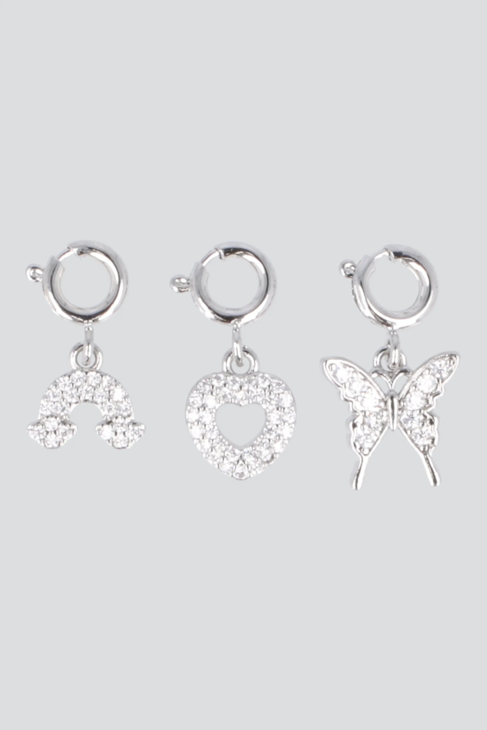 Set 3 charms mariposas pq sold by Shasa