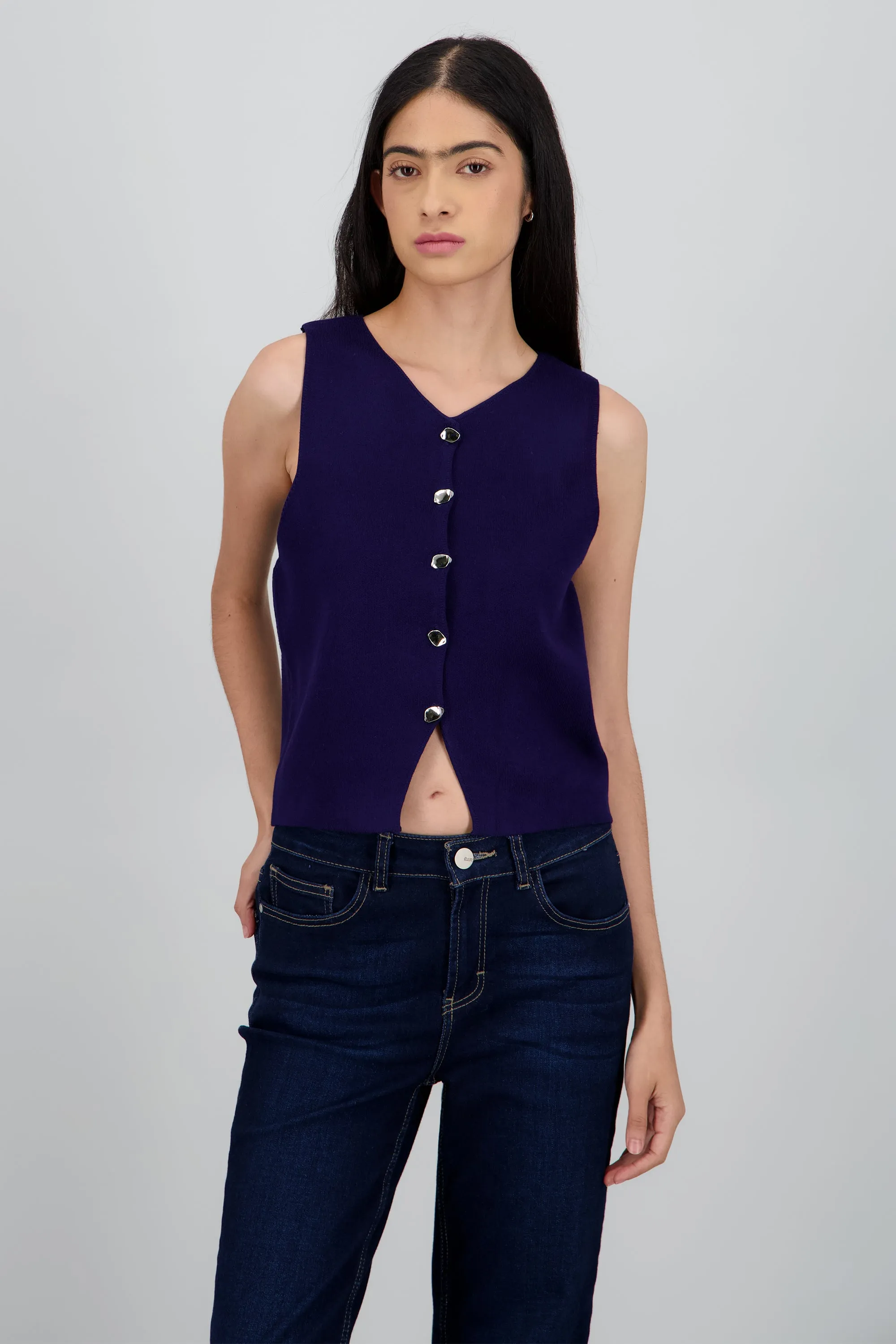 TOP TEJIDO CON DETALLE BOTONES sold by Shasa product image thumbnail 2