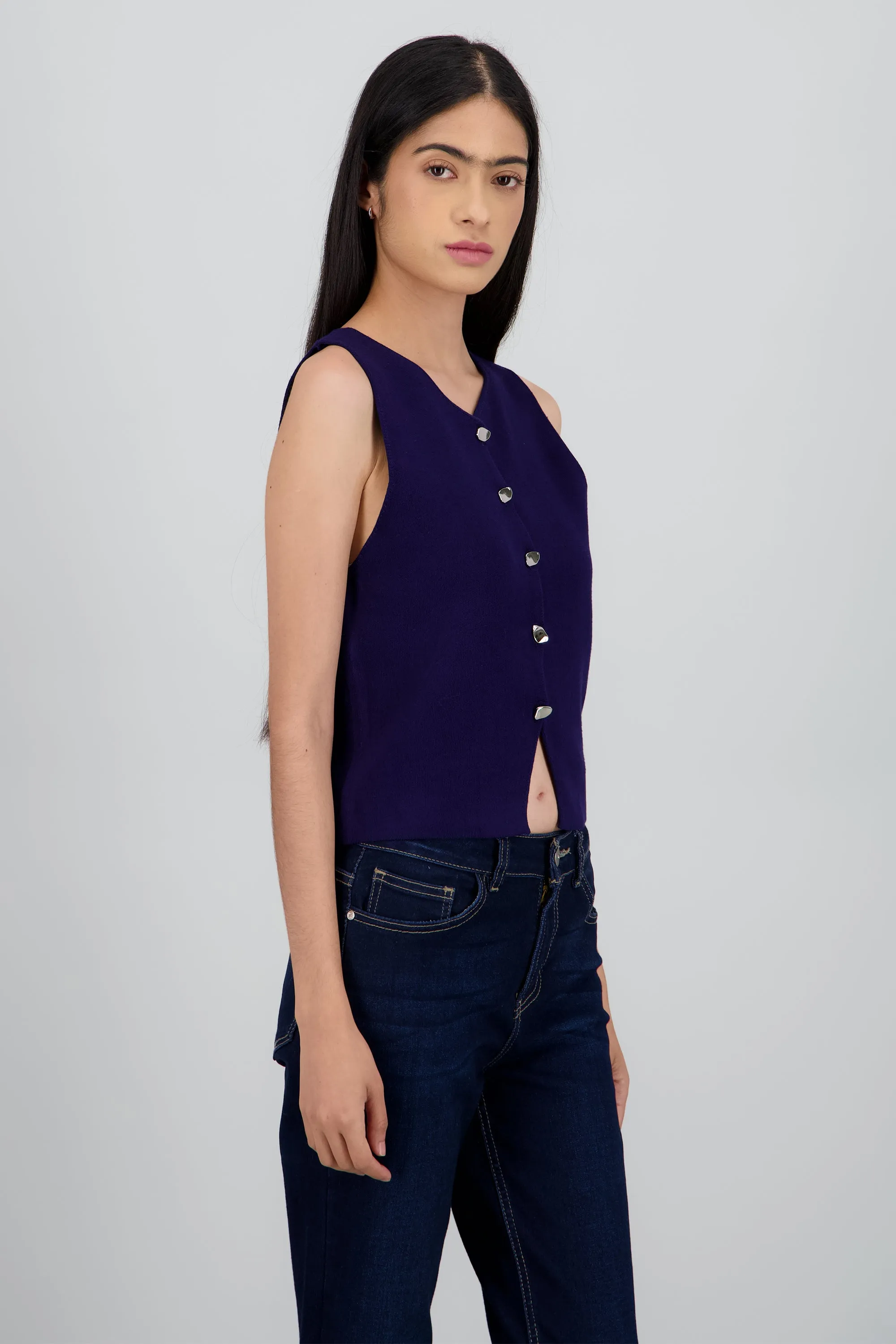 TOP TEJIDO CON DETALLE BOTONES sold by Shasa product image thumbnail 3