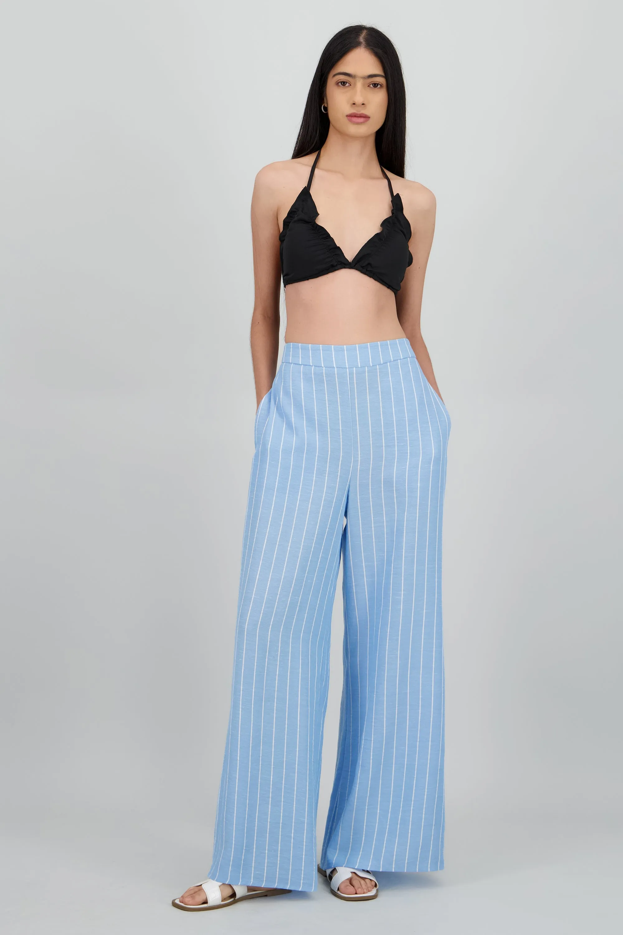 Pantalon amplio detalle rayas sold by Shasa