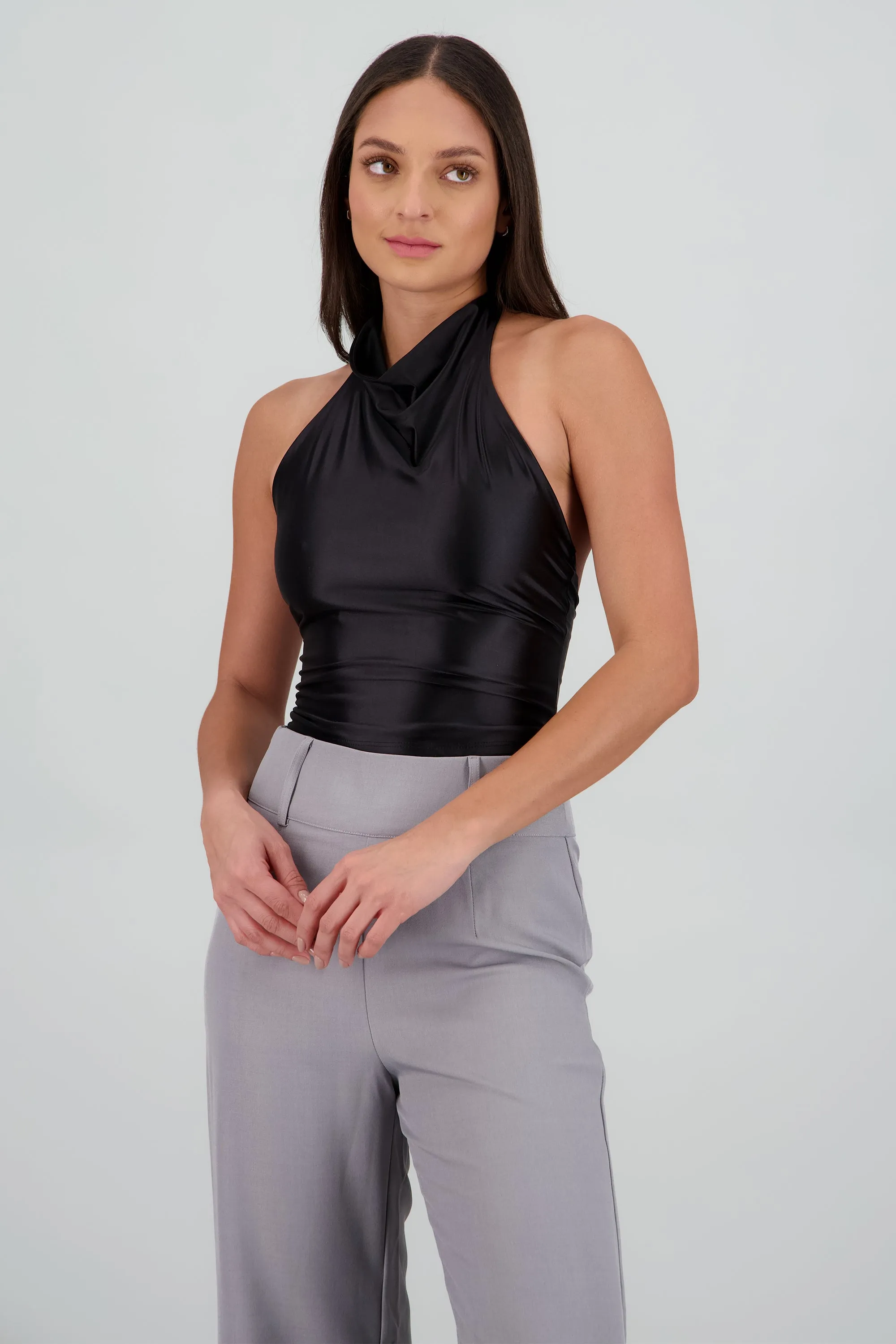 Top halter escote cascada lisa sold by Shasa product image thumbnail 2