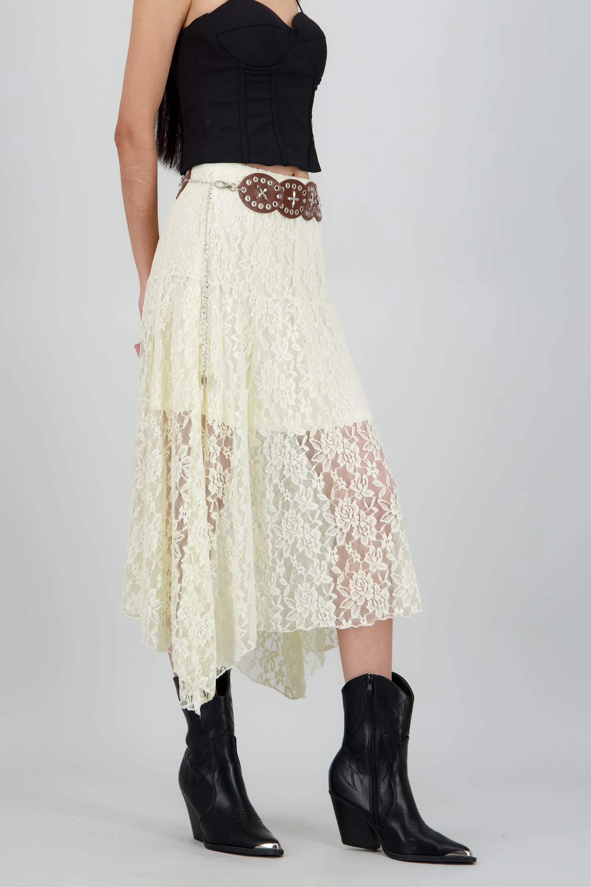 Falda encaje con cinturon boho sold by Shasa product image thumbnail 3