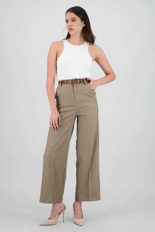 Pantalon recto sastreado con cinturon sold by Shasa