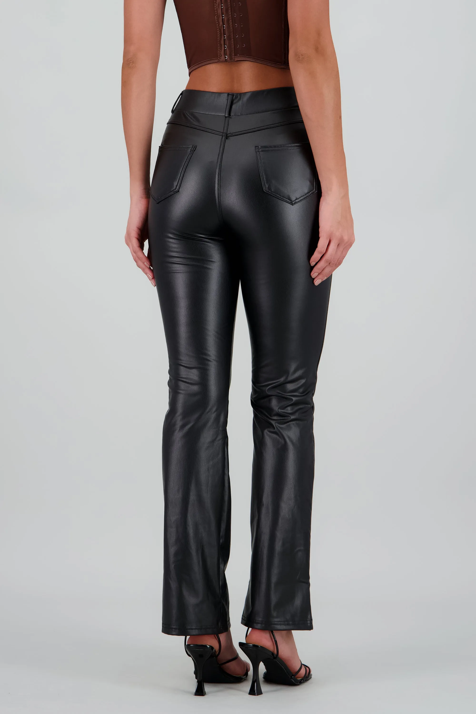 Pantalon efecto piel pretina boton sold by Shasa product image thumbnail 4