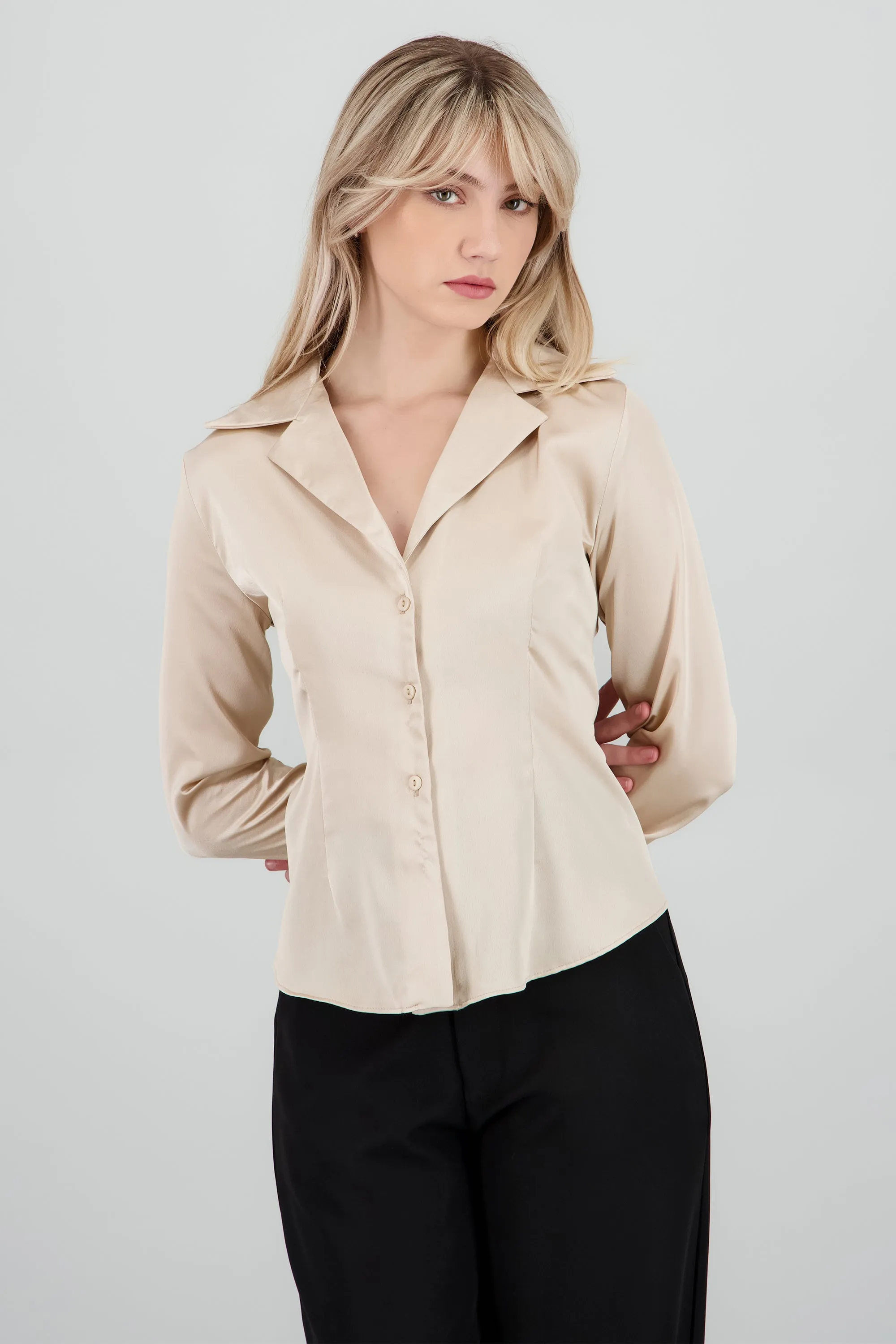 Camisa satin lace up espalda sold by Shasa product image thumbnail 2