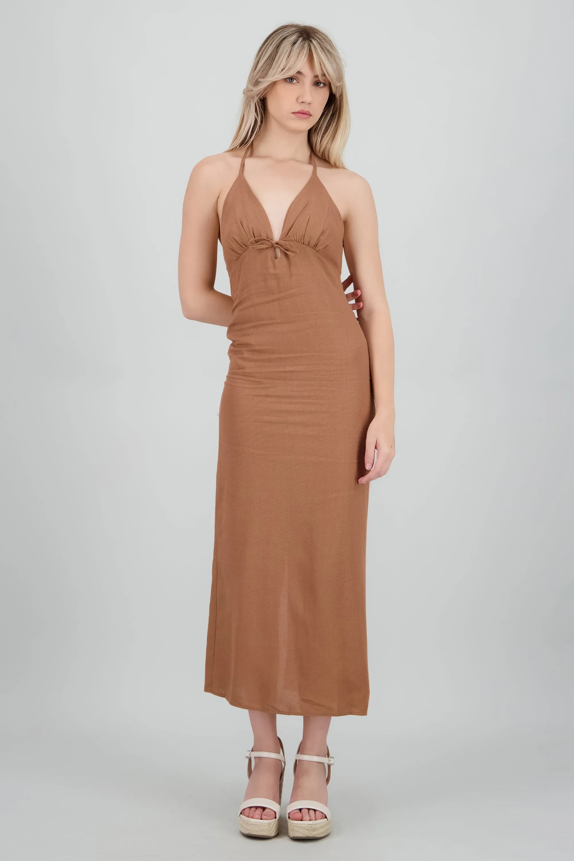 Vestido maxi halter escote espalda sold by Shasa product image thumbnail 2