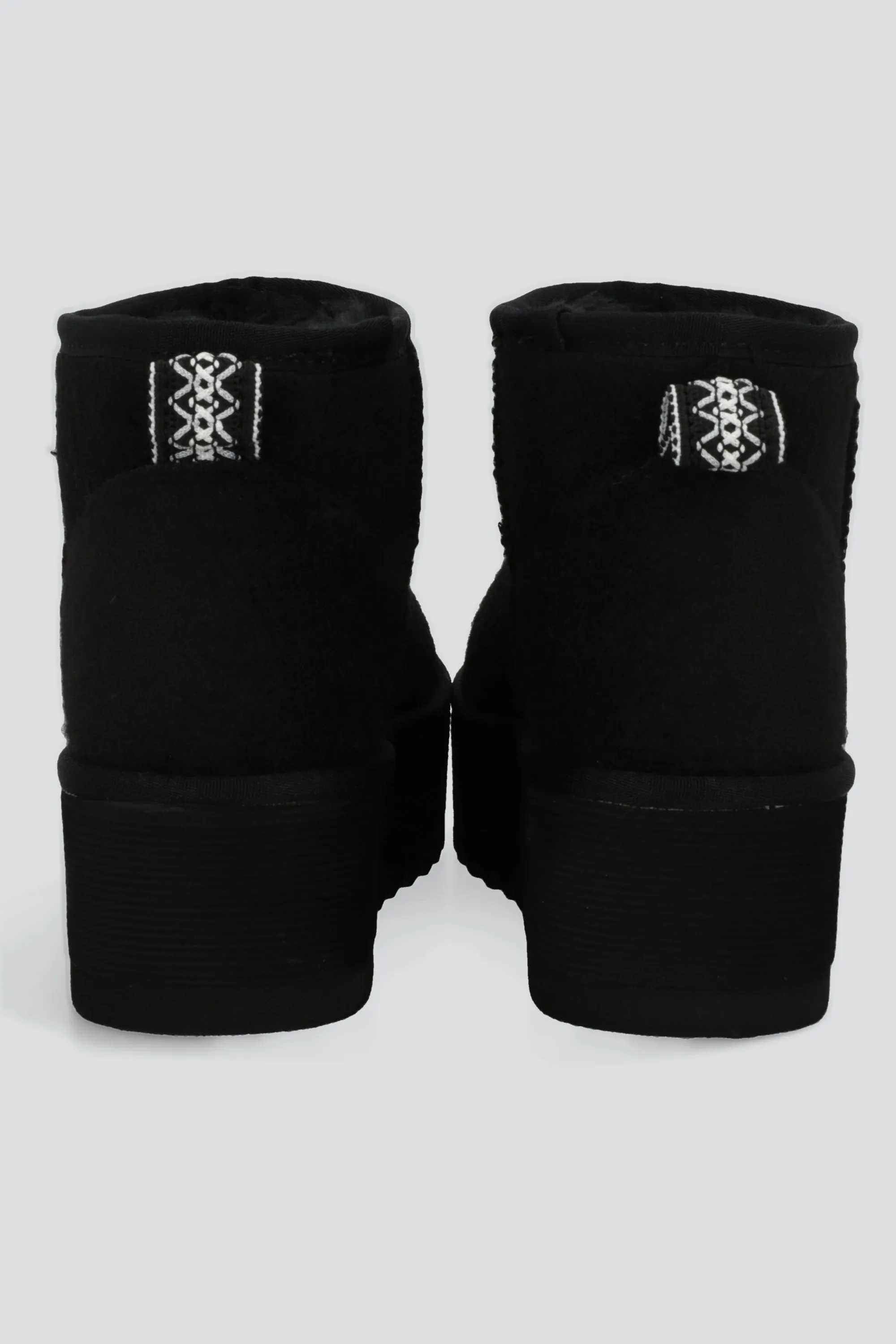 Bota invierno corta sherpa sold by Shasa product image thumbnail 4