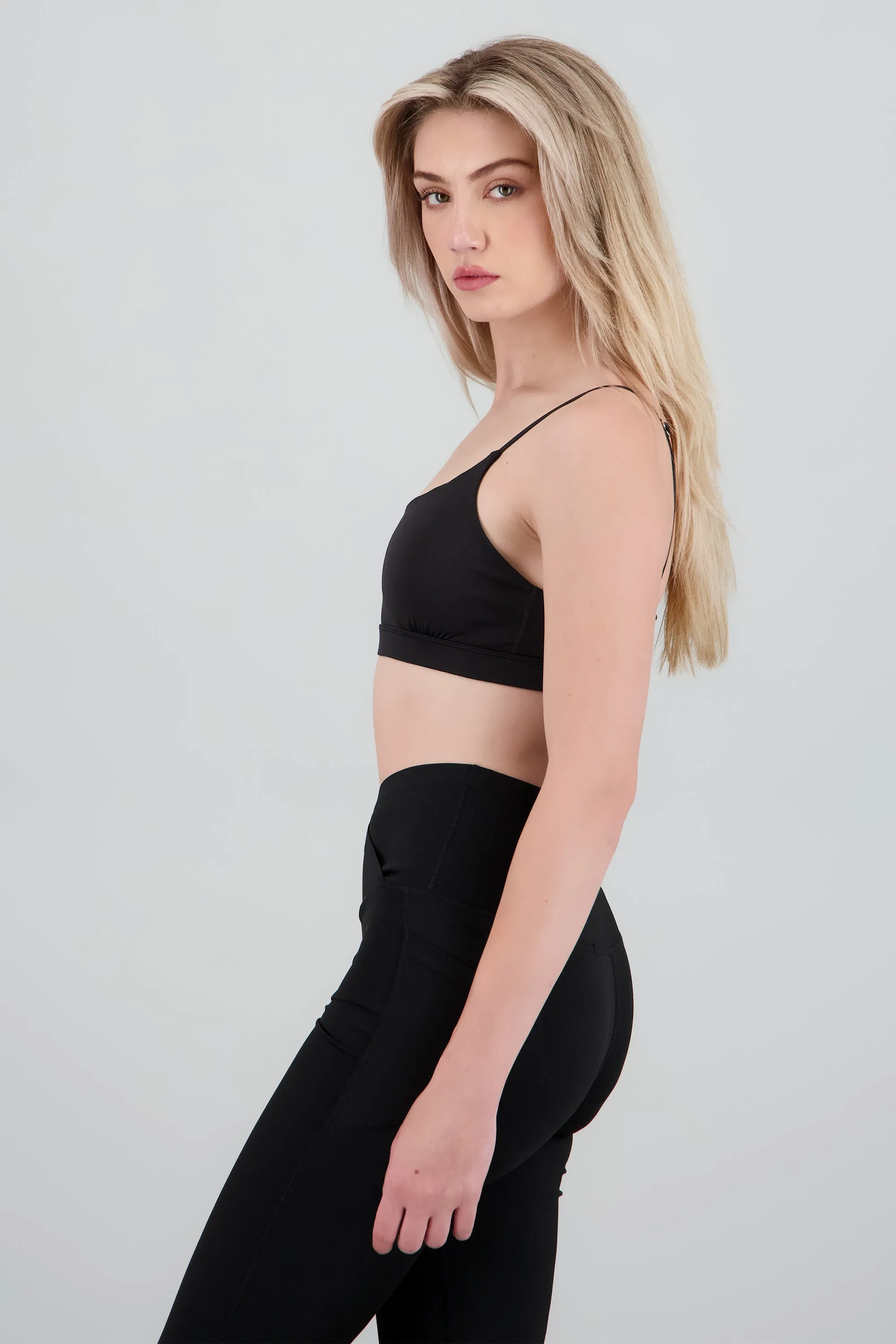 Top deportivo liso sold by Shasa product image thumbnail 3