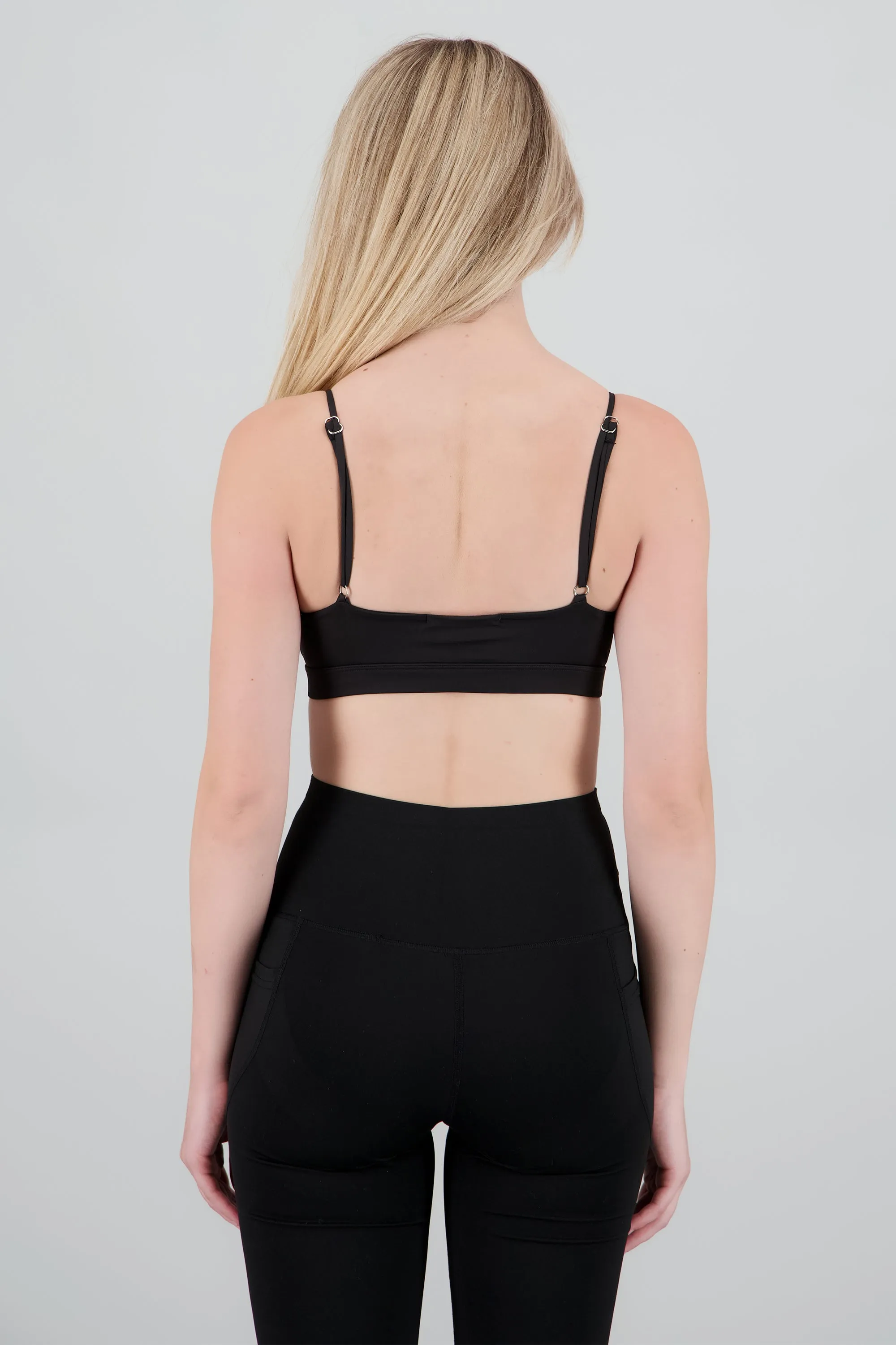 Top deportivo liso sold by Shasa product image thumbnail 4