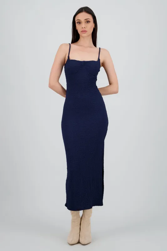 Vestido maxi textura con copas sold by Shasa