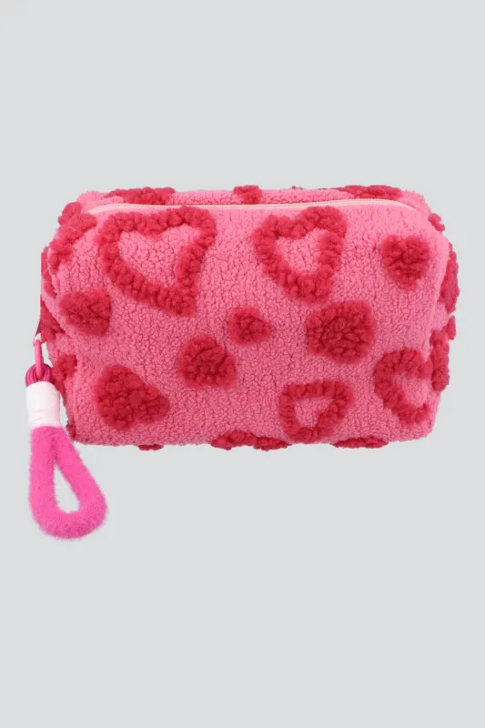 Cosmetiquera corazones peluche sold by Shasa