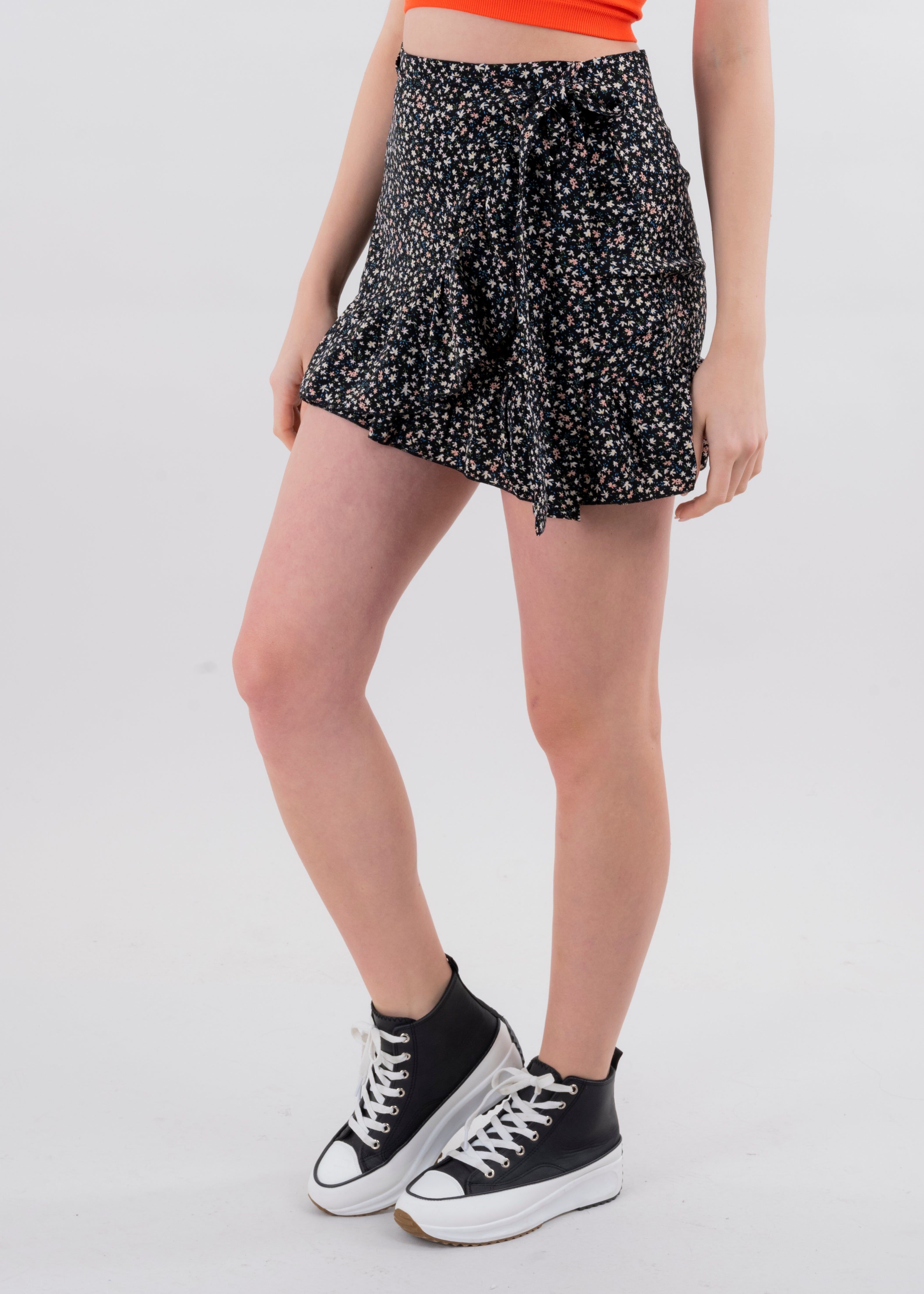 Falda mini olanes flores sold by Shasa product image thumbnail 3