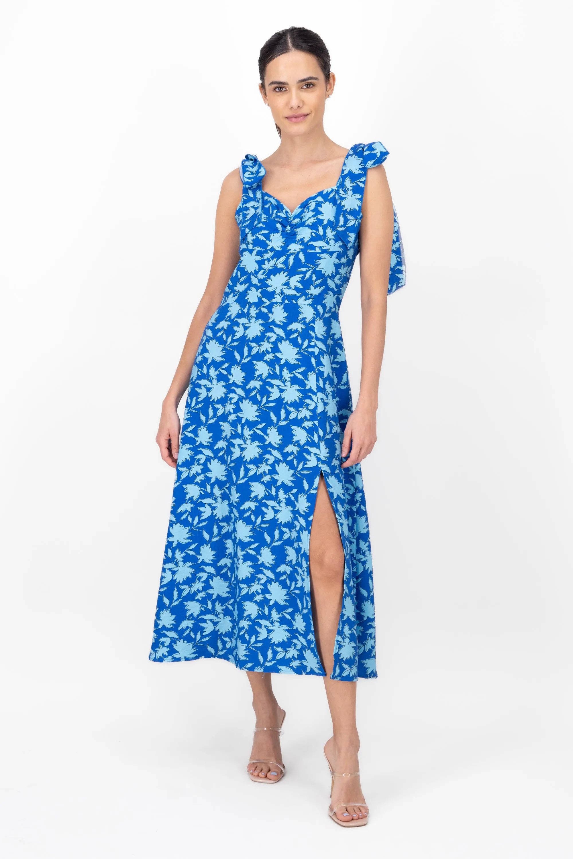 Vestido maxi flores detalle tirantes sold by Shasa