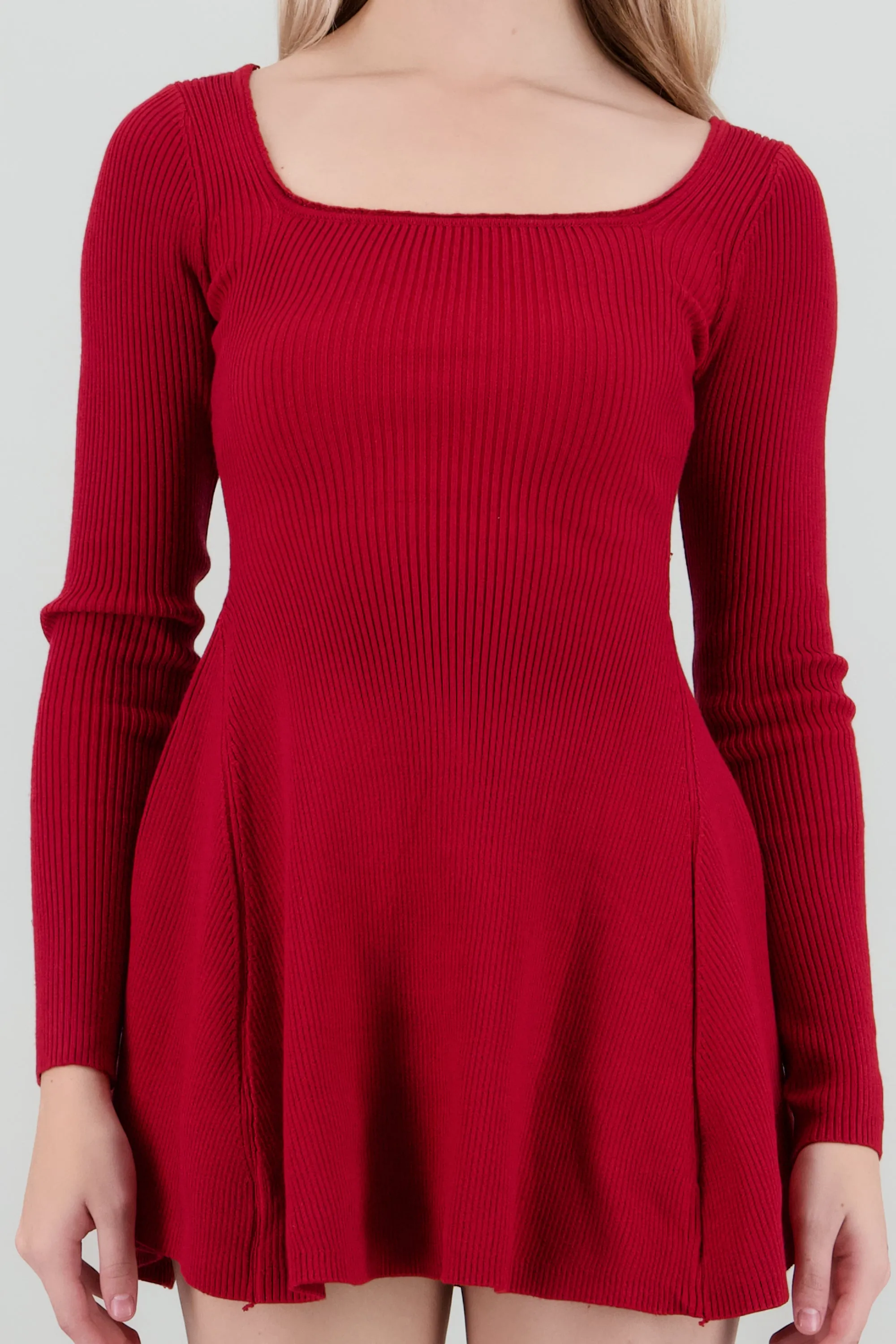 Vestido mini manga larga tejido sold by Shasa product image thumbnail 5