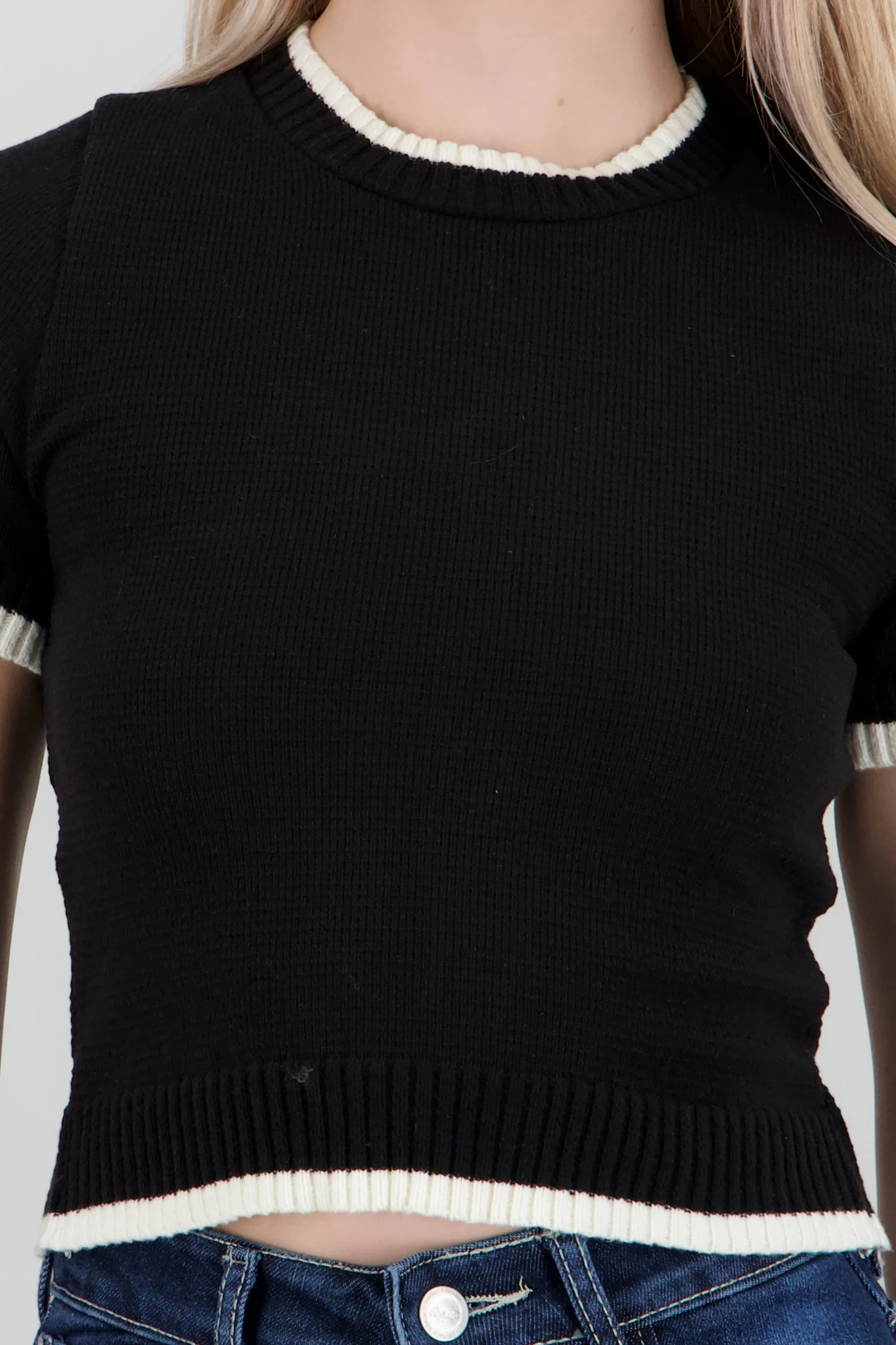 Top tejido manga corta contraste sold by Shasa product image thumbnail 5