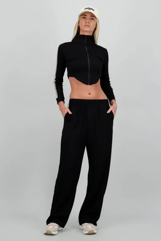 Pants lineas contraste sold by Shasa