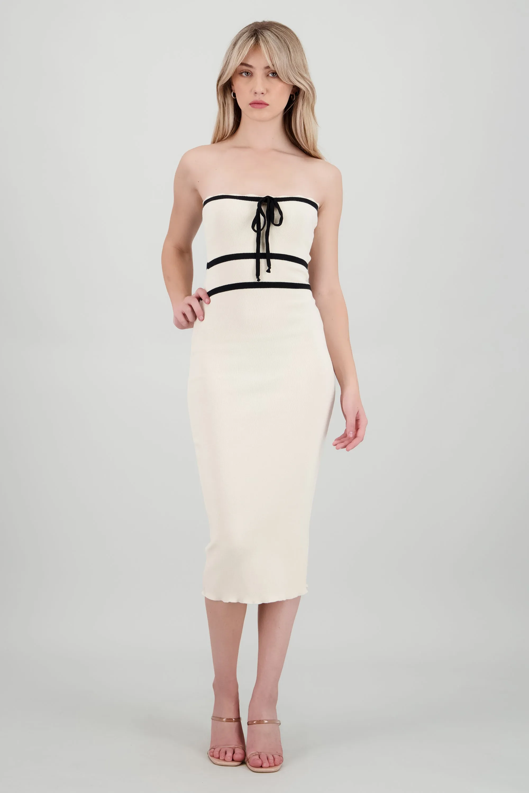 Vestido maxi contraste cintura sold by Shasa