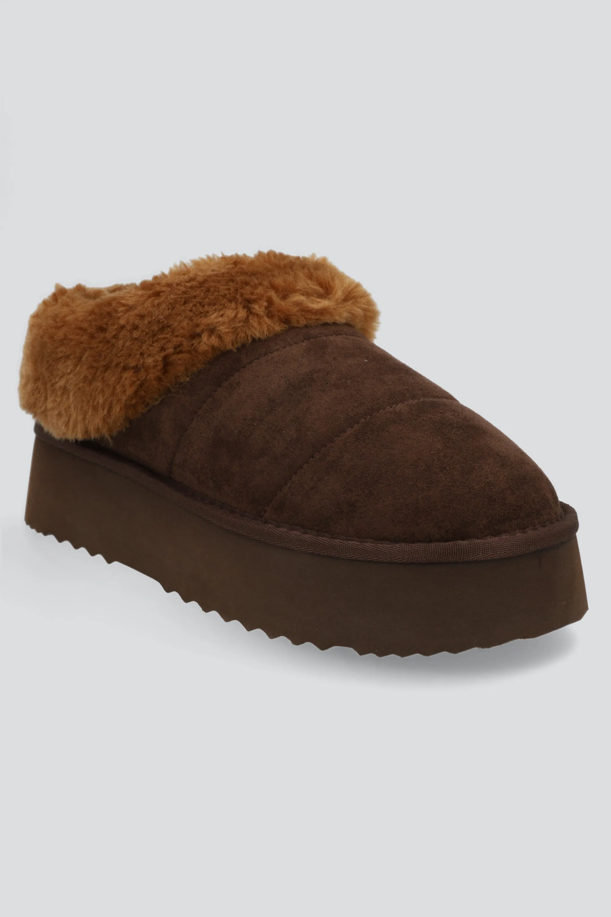 Pantufla mula peluda divicion sold by Shasa product image thumbnail 4