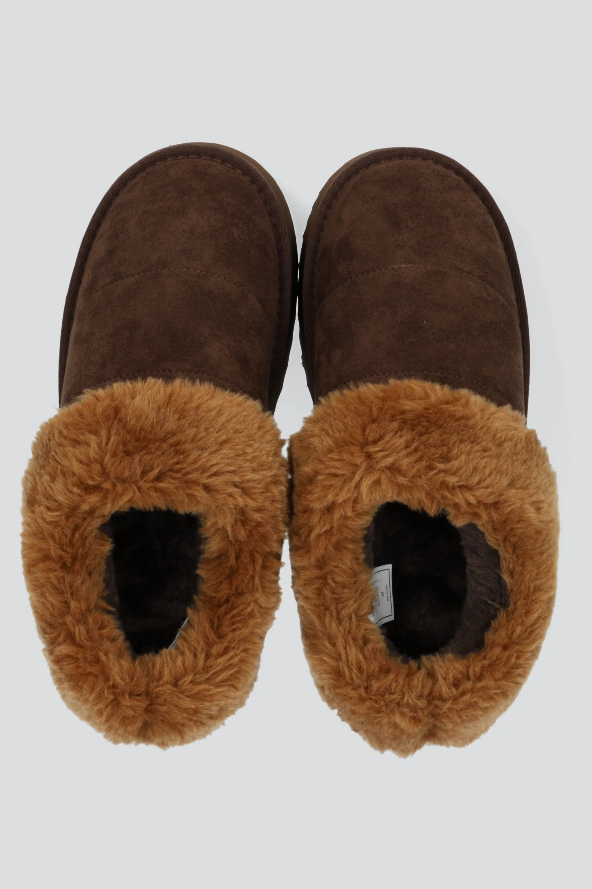 Pantufla mula peluda divicion sold by Shasa product image thumbnail 3