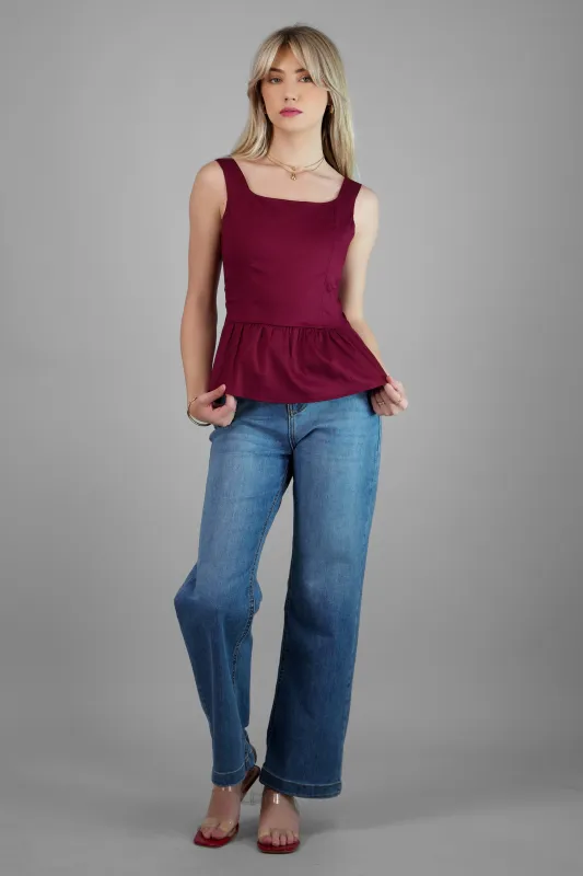 Blusa tirantes detalle peplum sold by Shasa