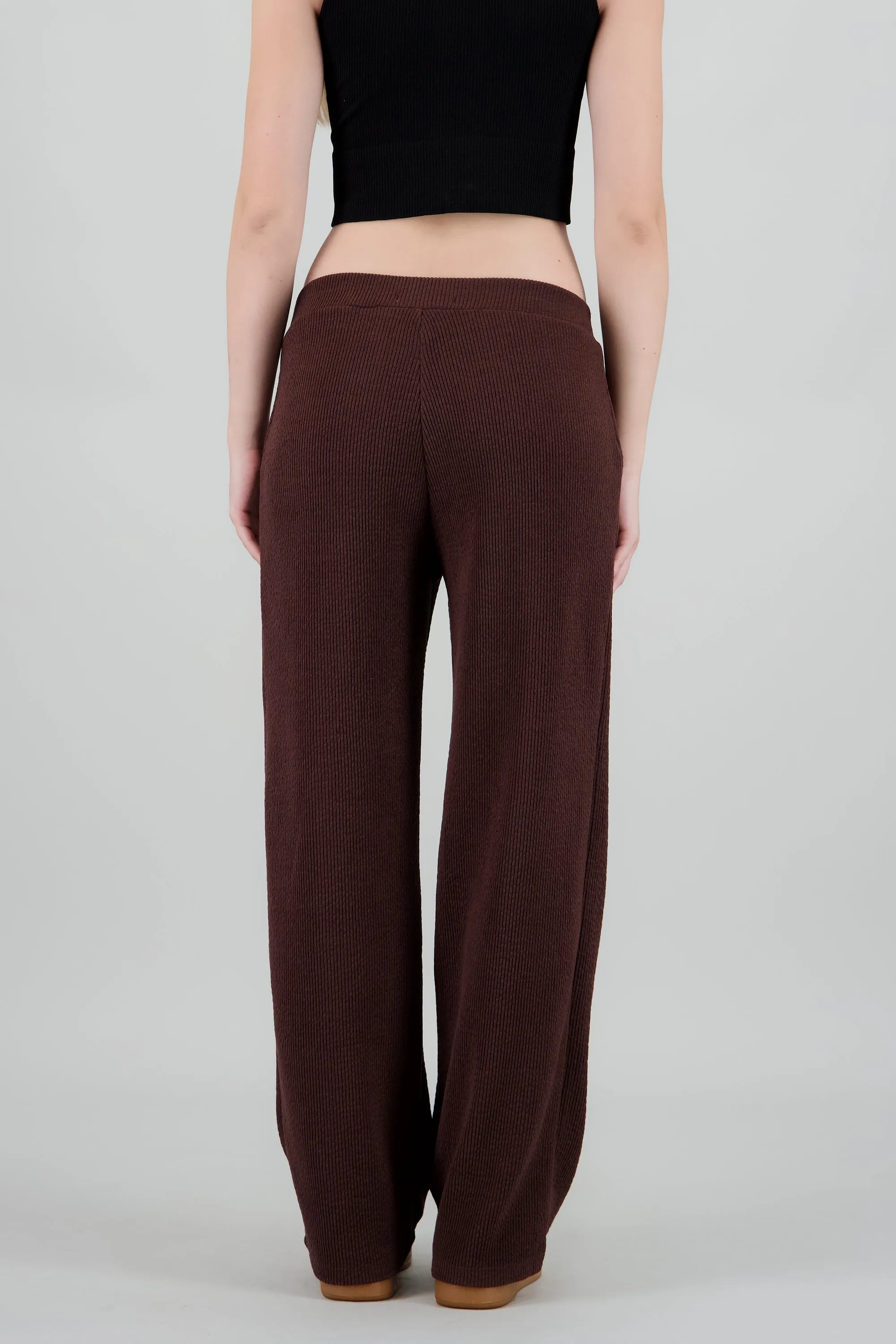 Pantalon amplio detalle textura sold by Shasa product image thumbnail 4