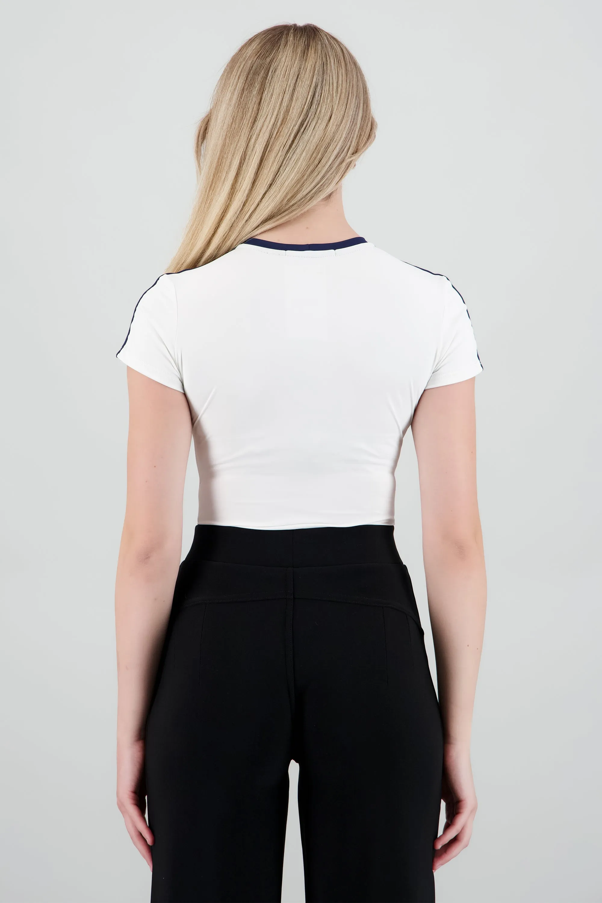 Bodysuit escote redondo con contraste sold by Shasa product image thumbnail 3