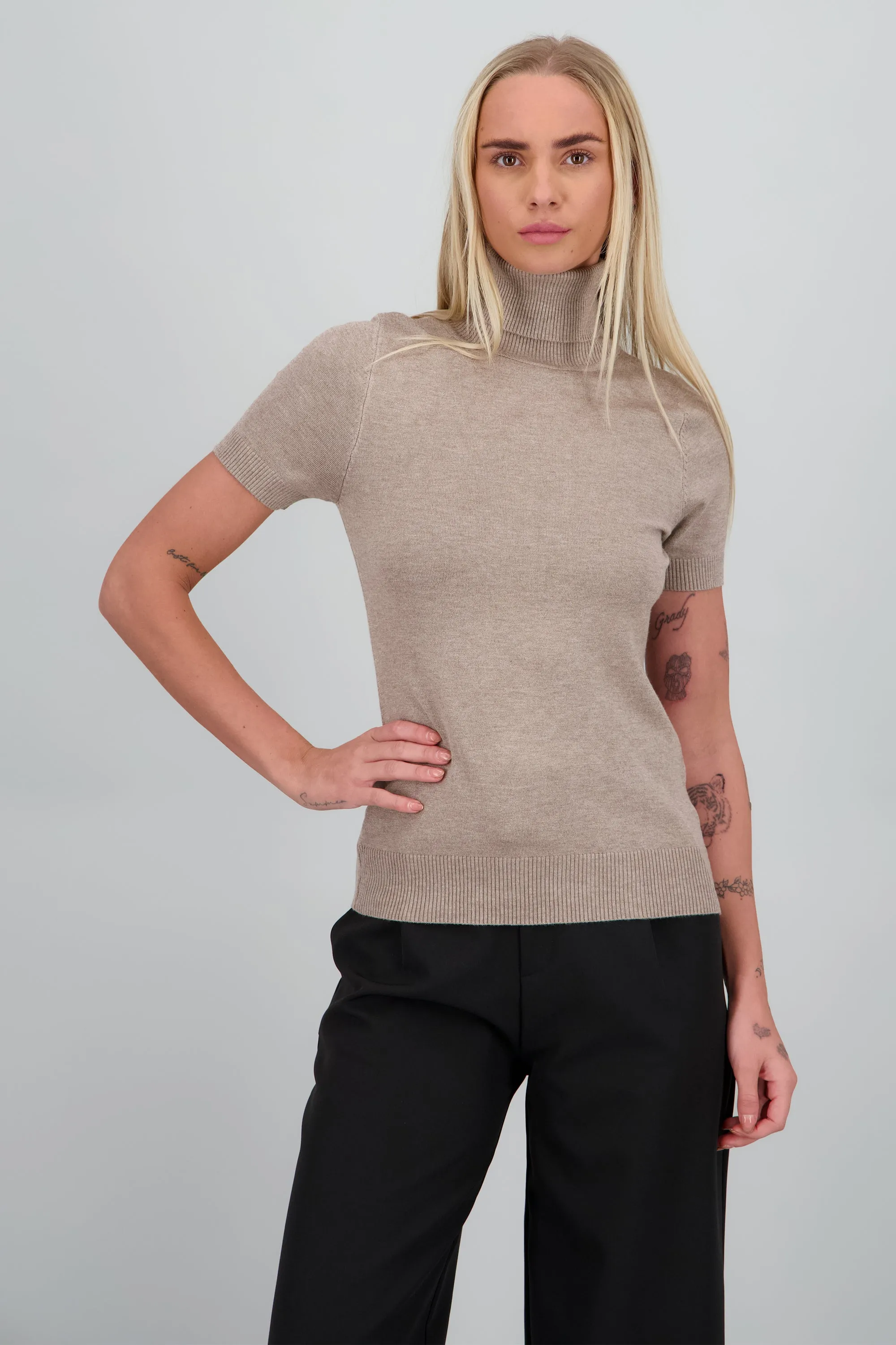 sueter manga corta cuello de tortuga sold by Shasa product image thumbnail 2