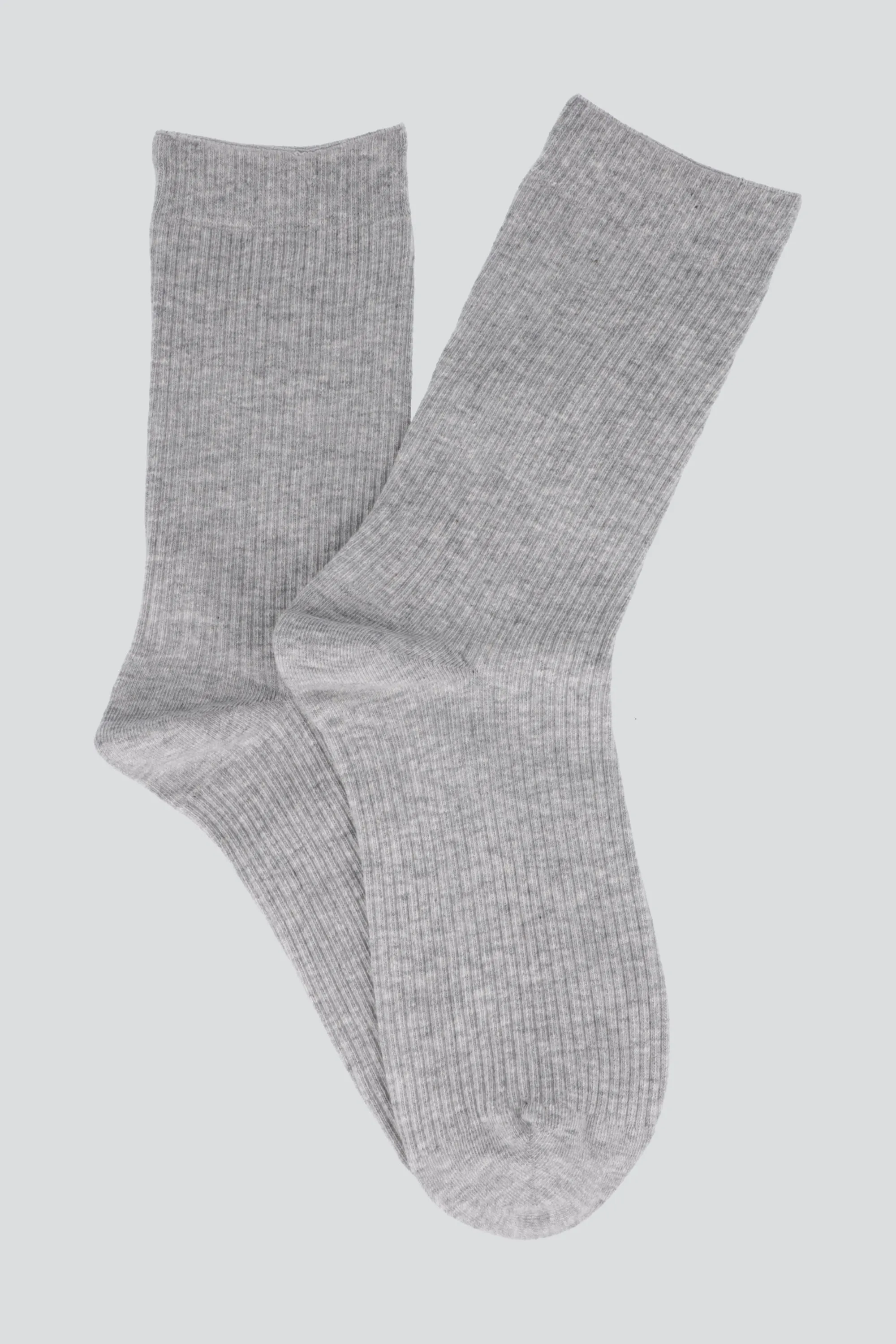 Calcetin sencillo color sold by Shasa