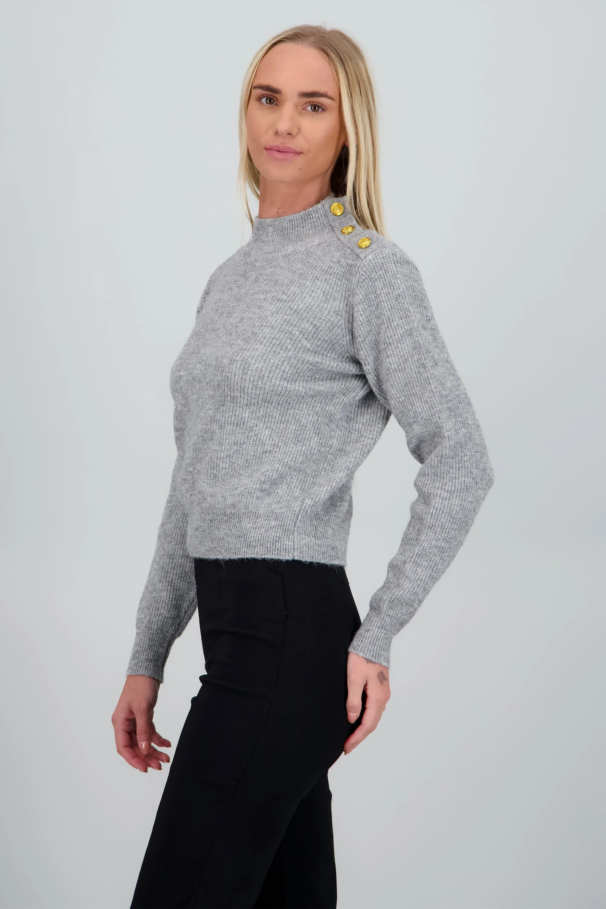 sueter cuello medio detalle botones sold by Shasa product image thumbnail 3