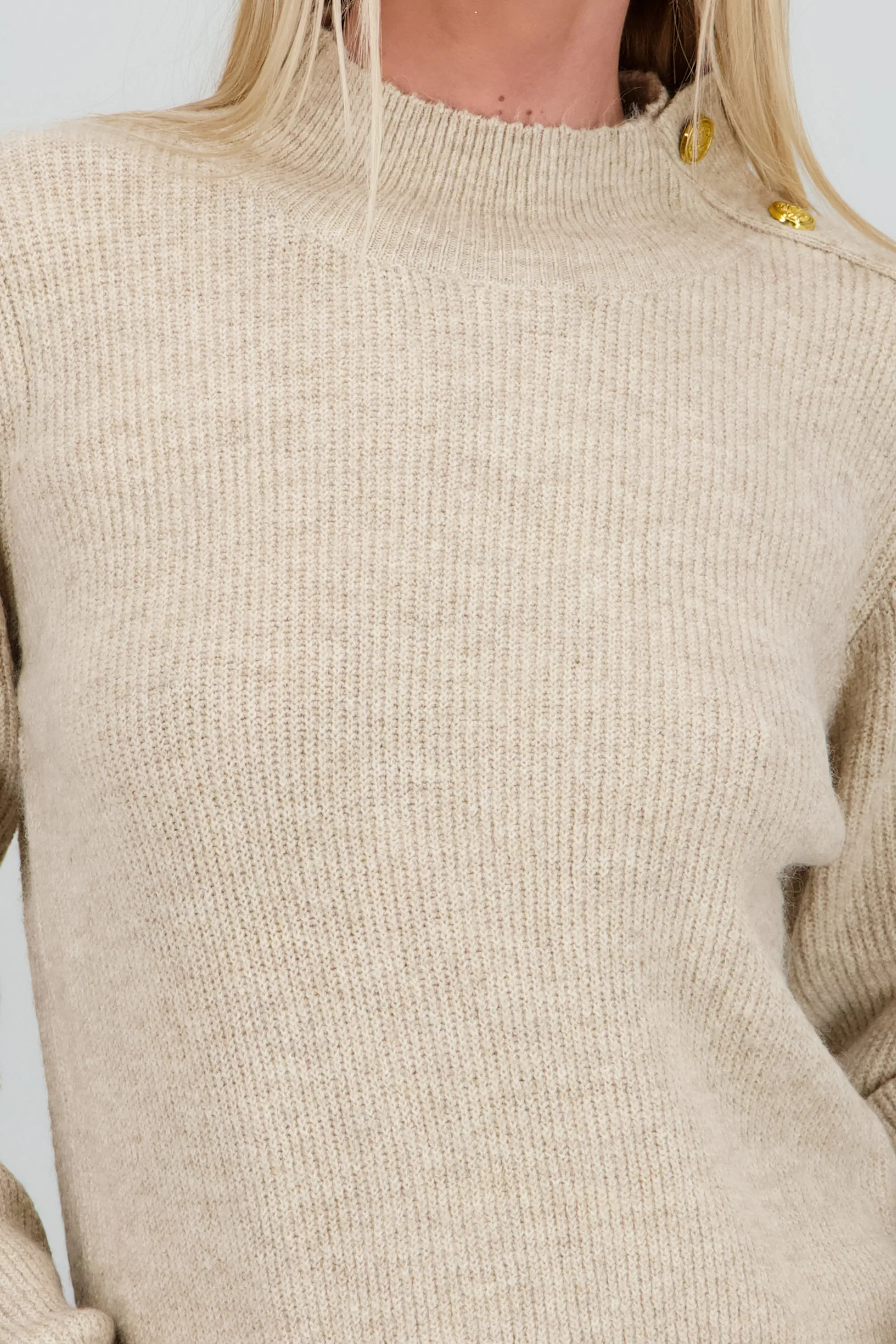 sueter cuello medio detalle botones sold by Shasa product image thumbnail 5