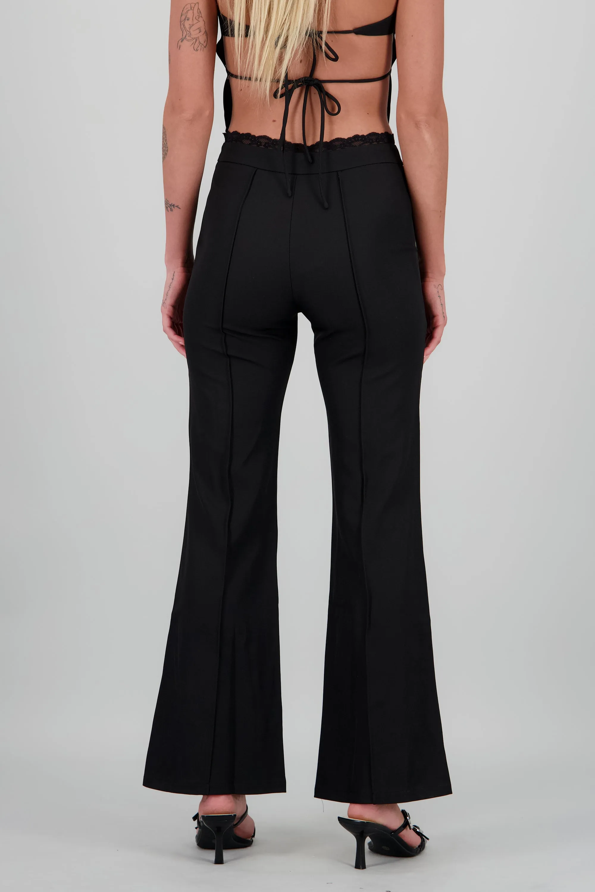 Pantalon sastreado detalle encaje pretina sold by Shasa product image thumbnail 4