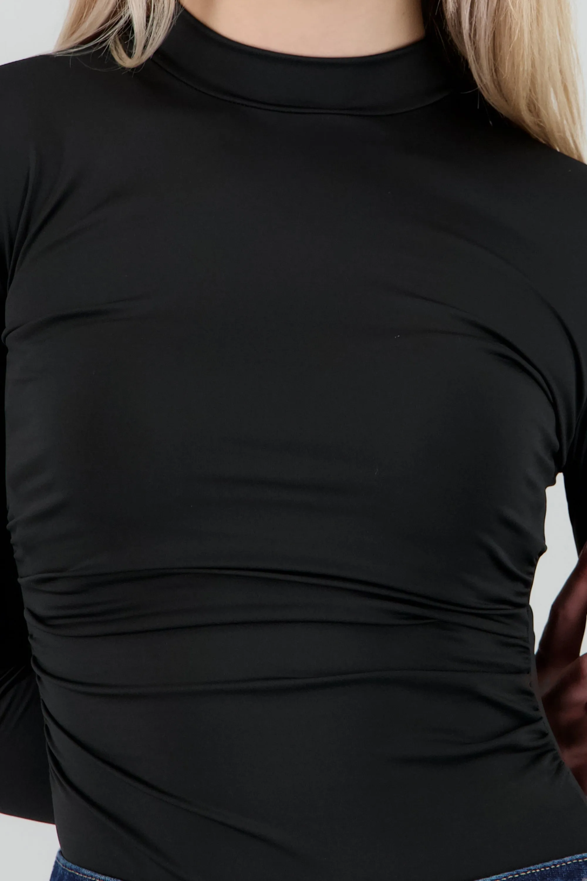 Body cuello alto detalle drapeado sold by Shasa product image thumbnail 5