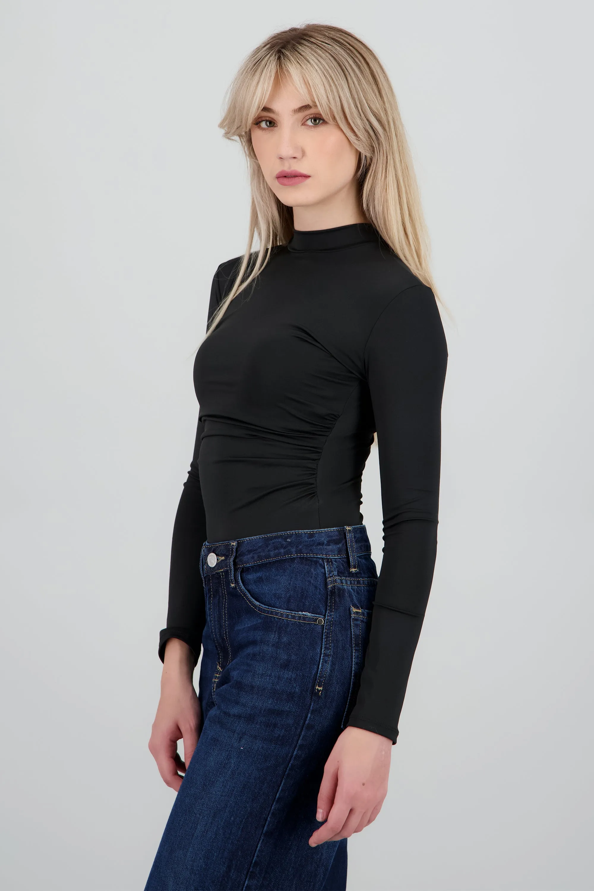 Body cuello alto detalle drapeado sold by Shasa product image thumbnail 2