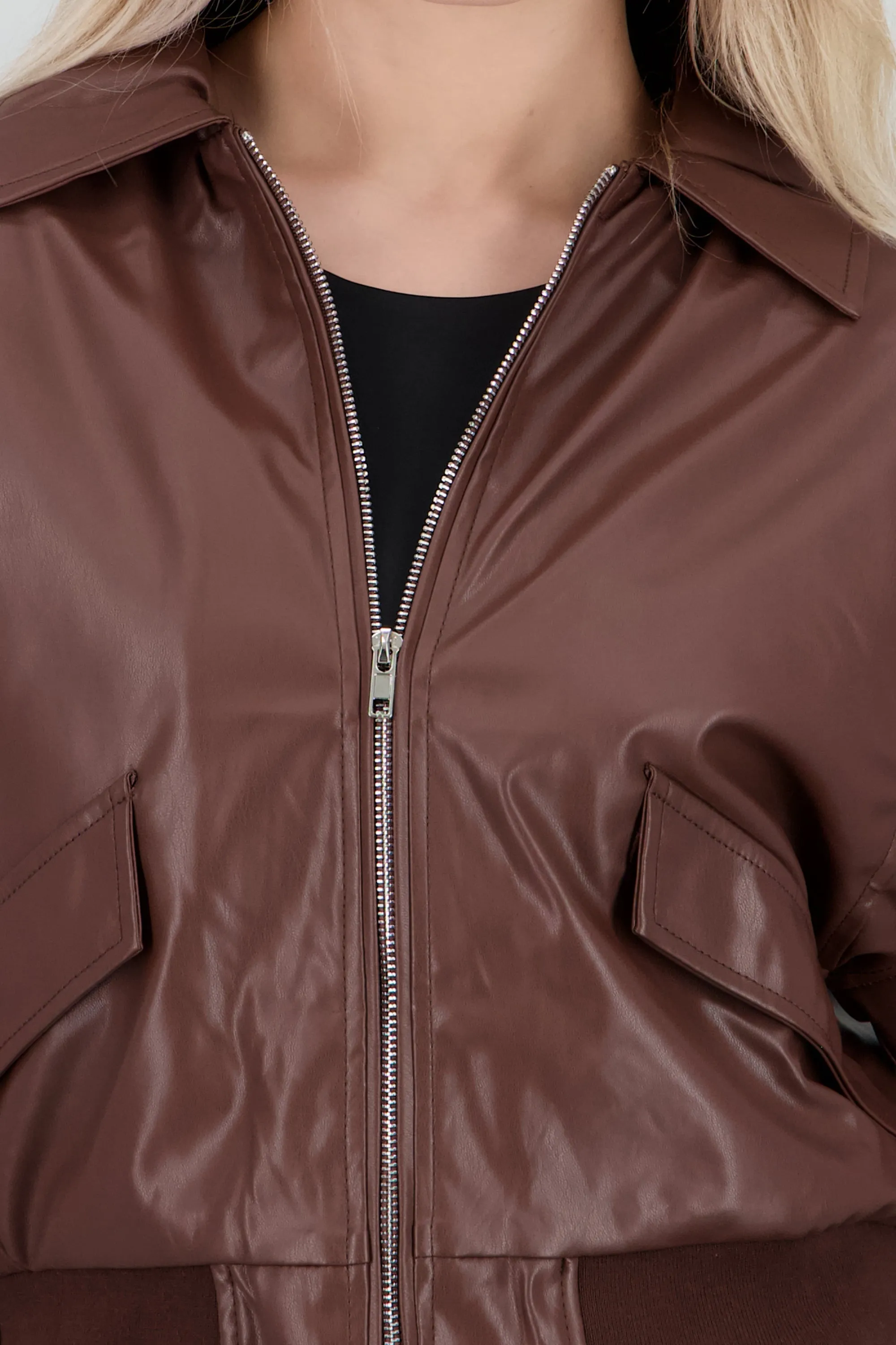 Chamarra PU detalle bolsas sold by Shasa product image thumbnail 5