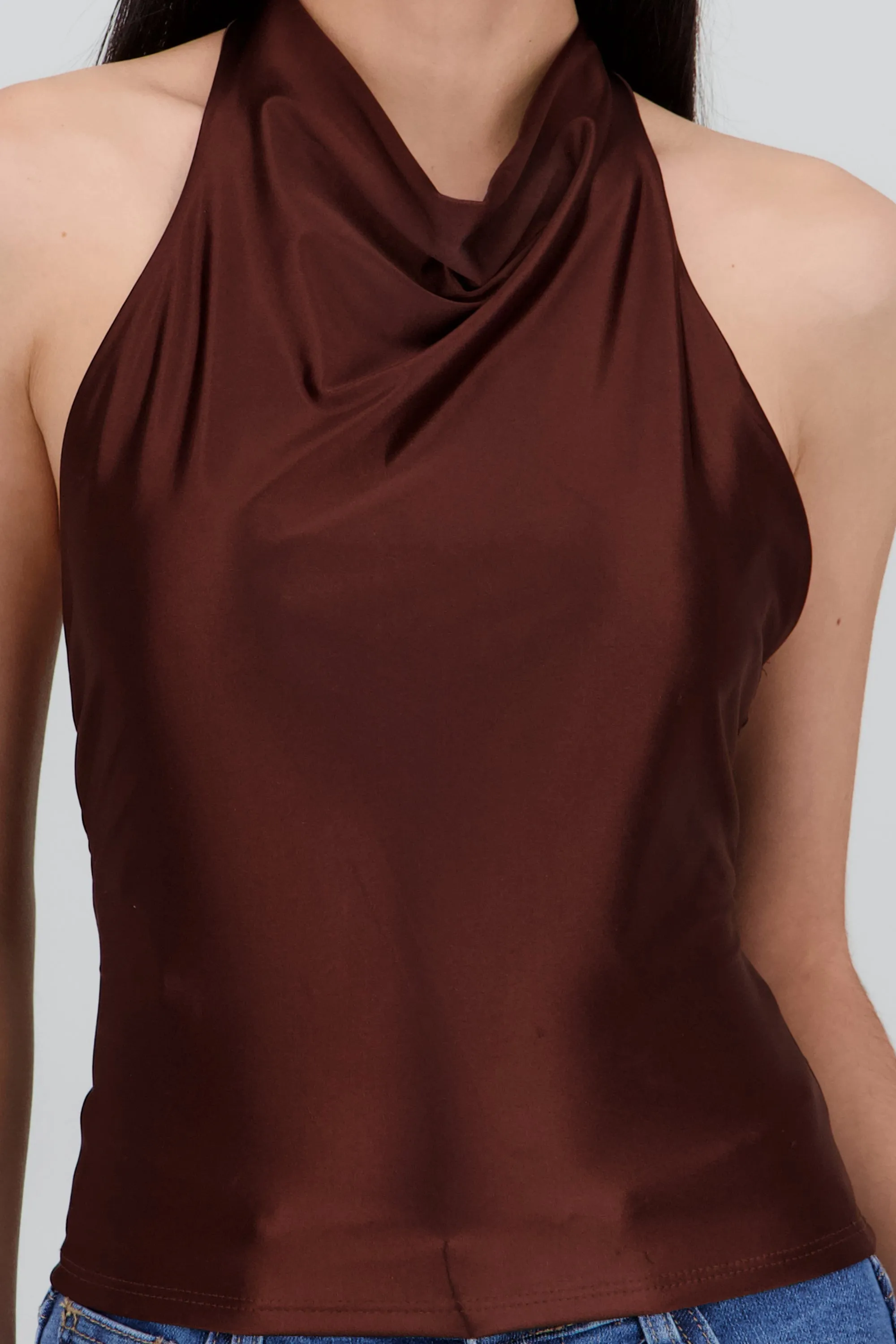 Top halter escote cascada lisa sold by Shasa product image thumbnail 5