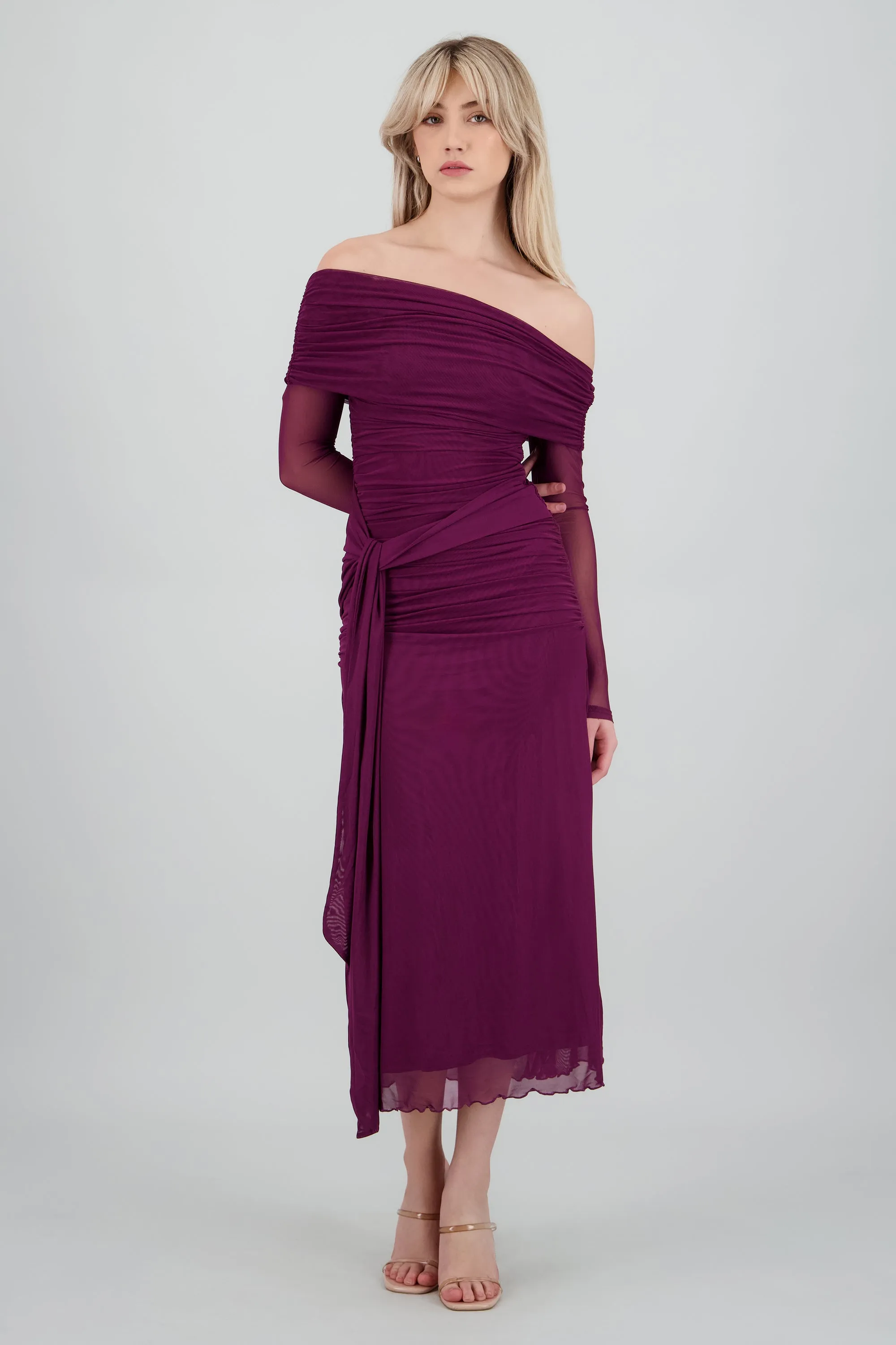 Vestido maxi de mesh con nudo sold by Shasa