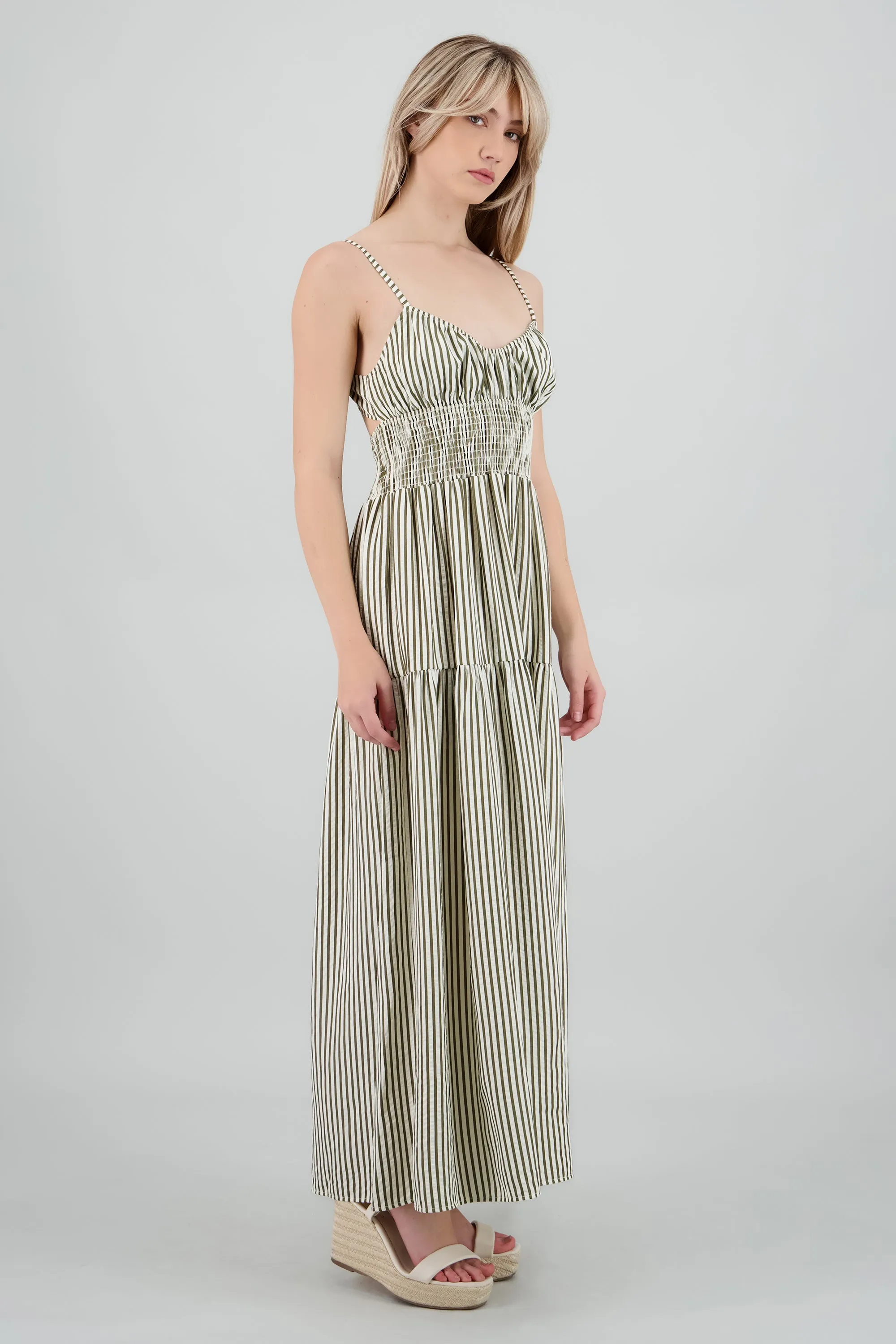 Vestido maxi lineas escote espalda sold by Shasa product image thumbnail 3