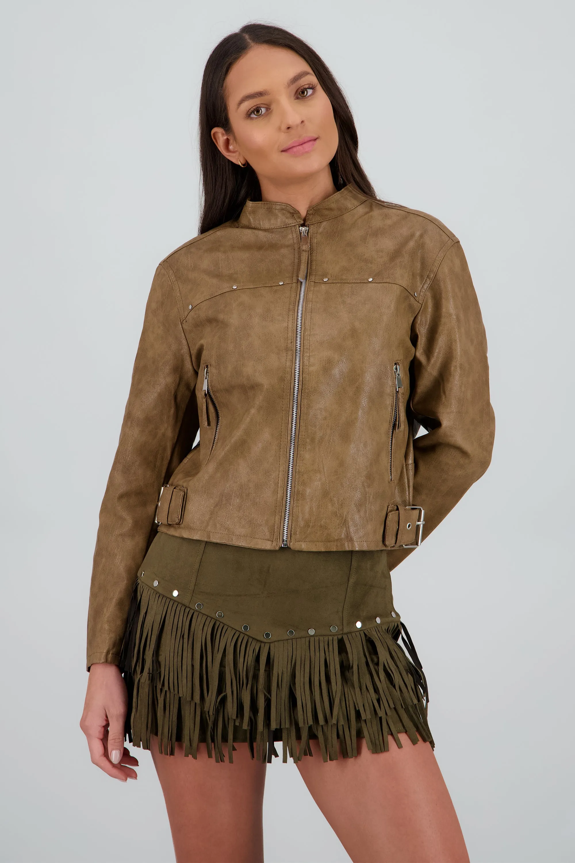 Chamarra efecto piel con bolsas sold by Shasa product image thumbnail 2