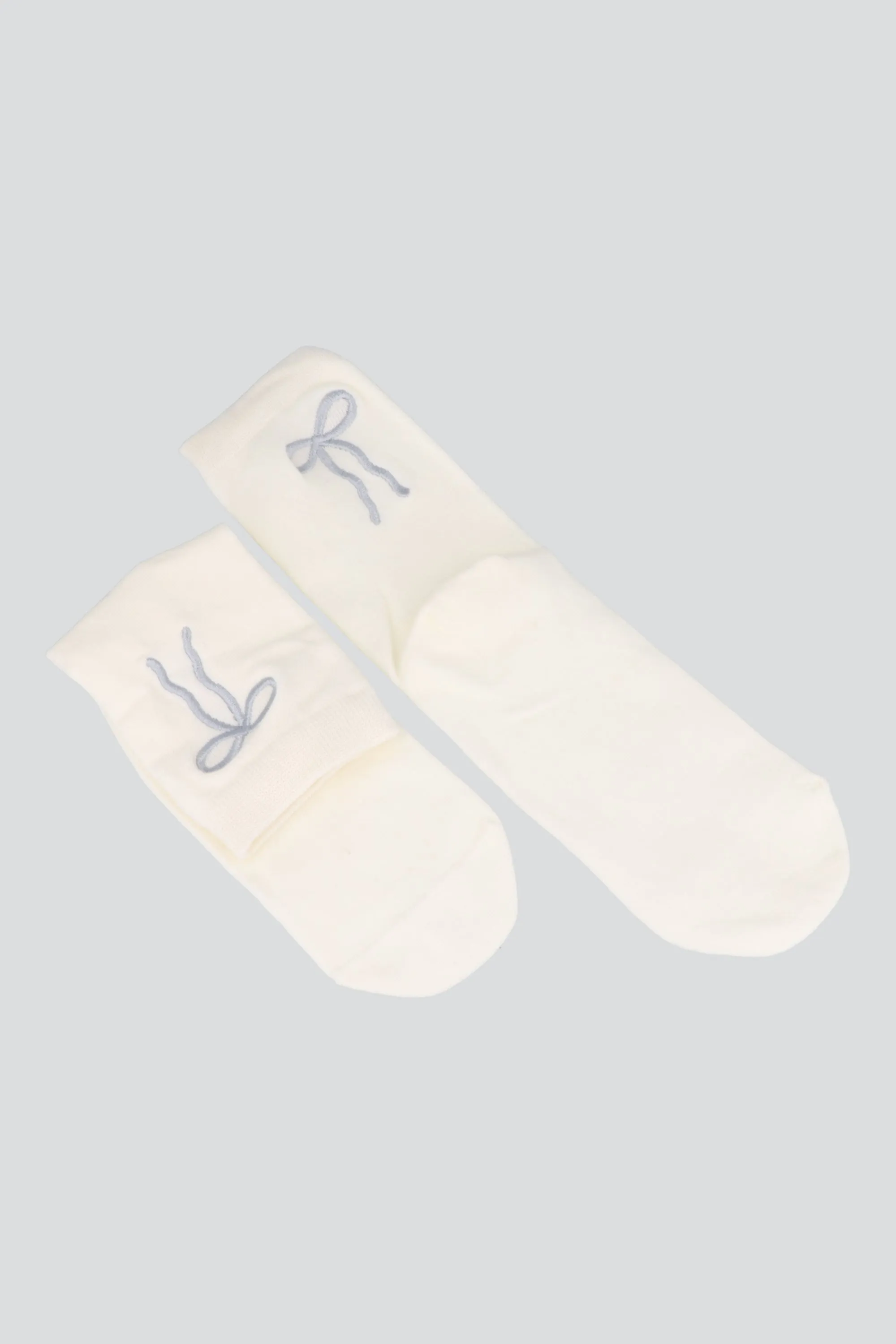 Calcetin moño sold by Shasa product image thumbnail 2